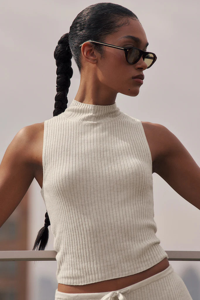 Sweater Knit Unwind Sleeveless Top | Alo Yoga