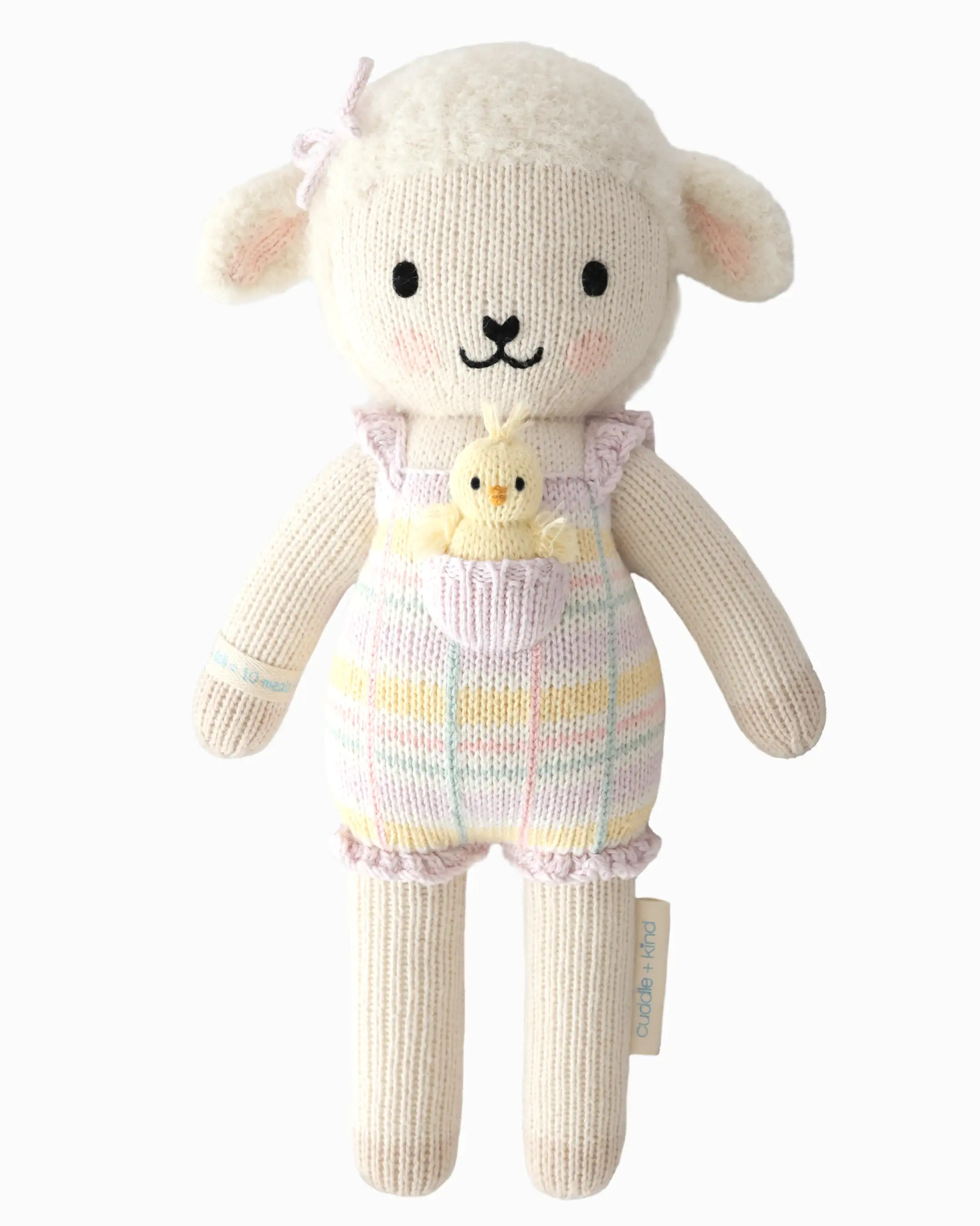 Mabel the lamb | cuddle+kind