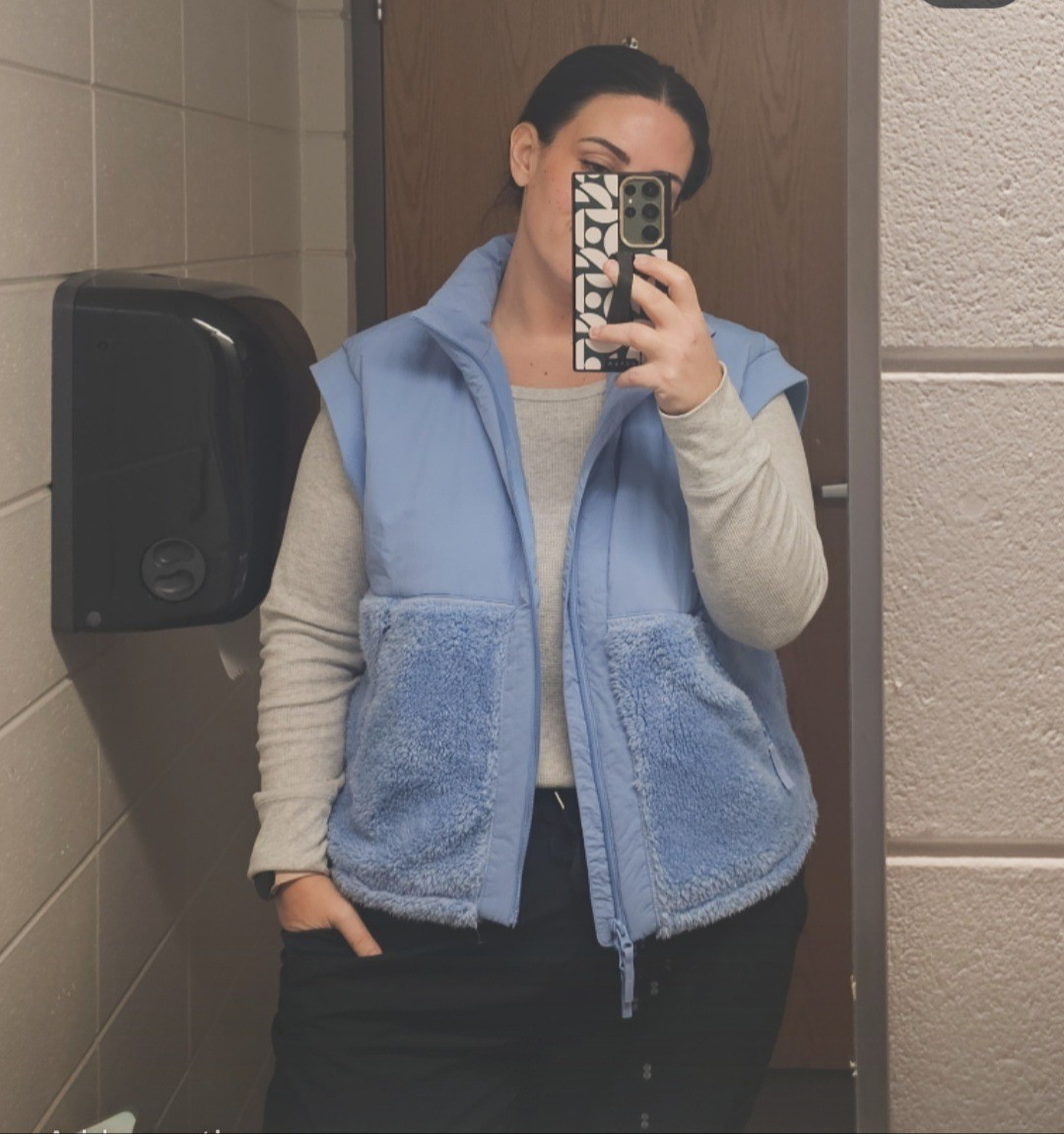 Periwinkle vest is such a fun color! Wearing a size Large. It is still a somewhat oversized feel. Warm and cozy!

#LTKootd #LTKSeasonal #LTKOver40