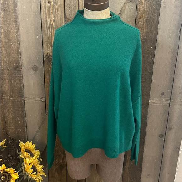 Anthropologie Pilcro Alani 100% Cashmere Sweater Holly Green M NWT | Poshmark