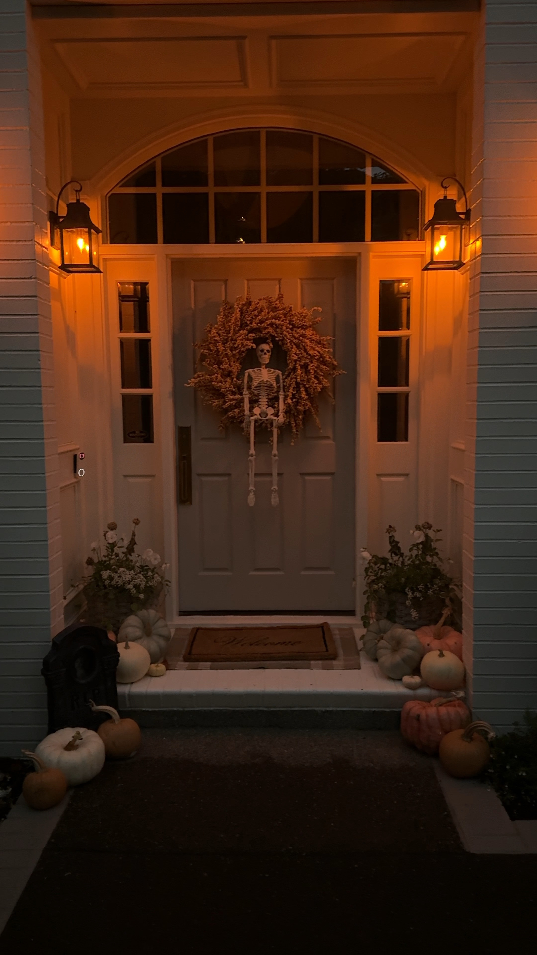 Flickering lights 🎃👻

#LTKHalloween