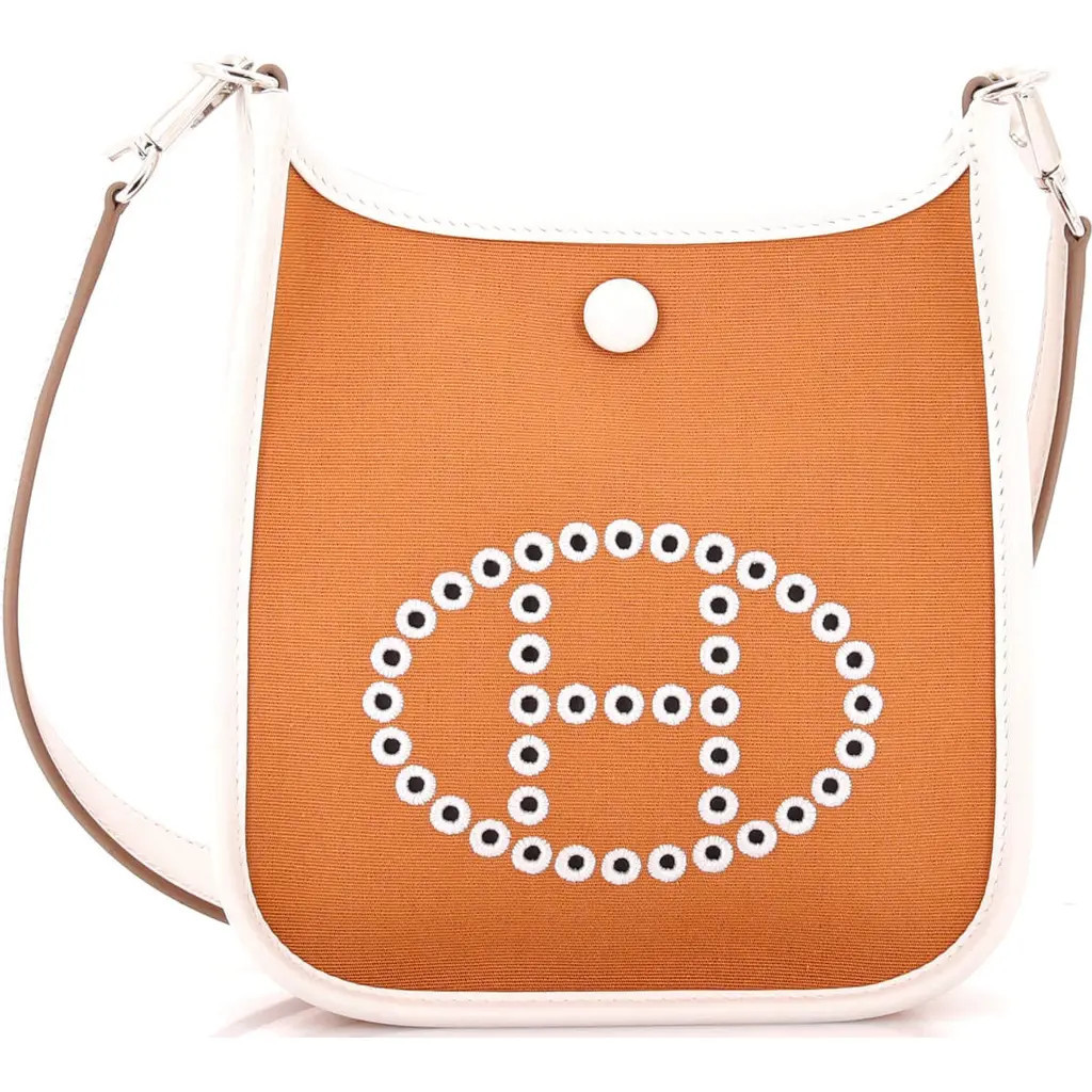 Pre-Owned Hermes Neo Evelyne Bag Toile and Leather TPM in Dune at Nordstrom, Size X-Small | Nordstrom