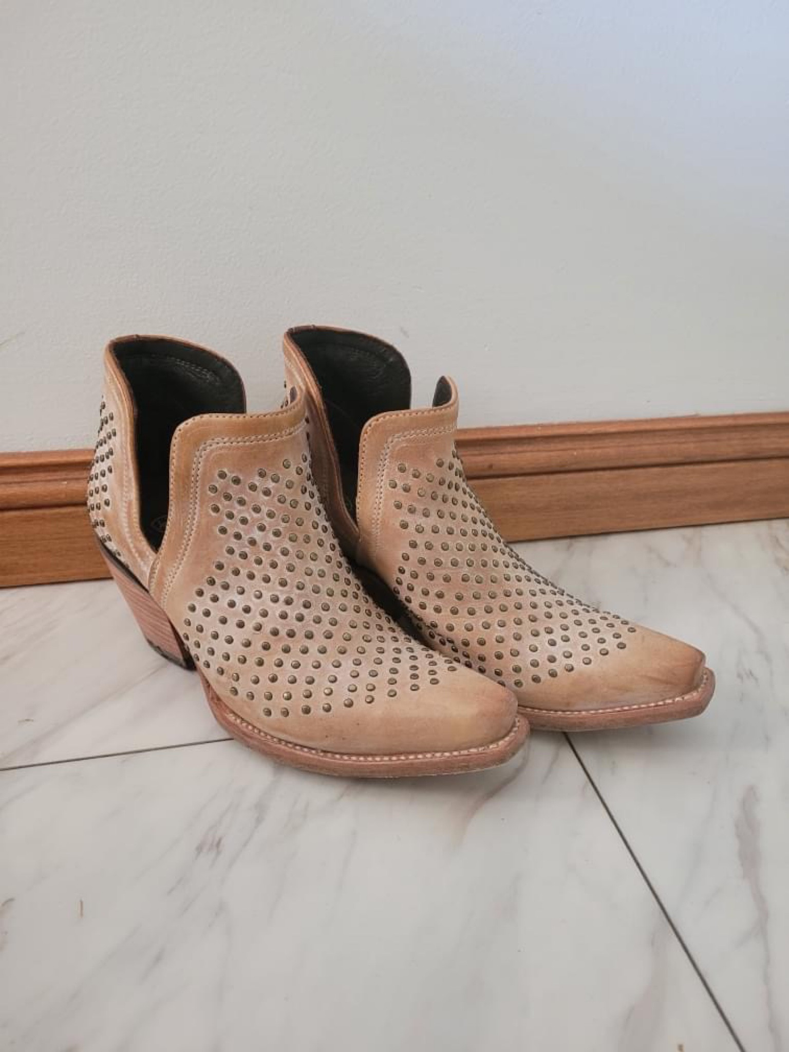 Ariat prime day sale
Fashionablylatemom 
Fashionably late mom 
