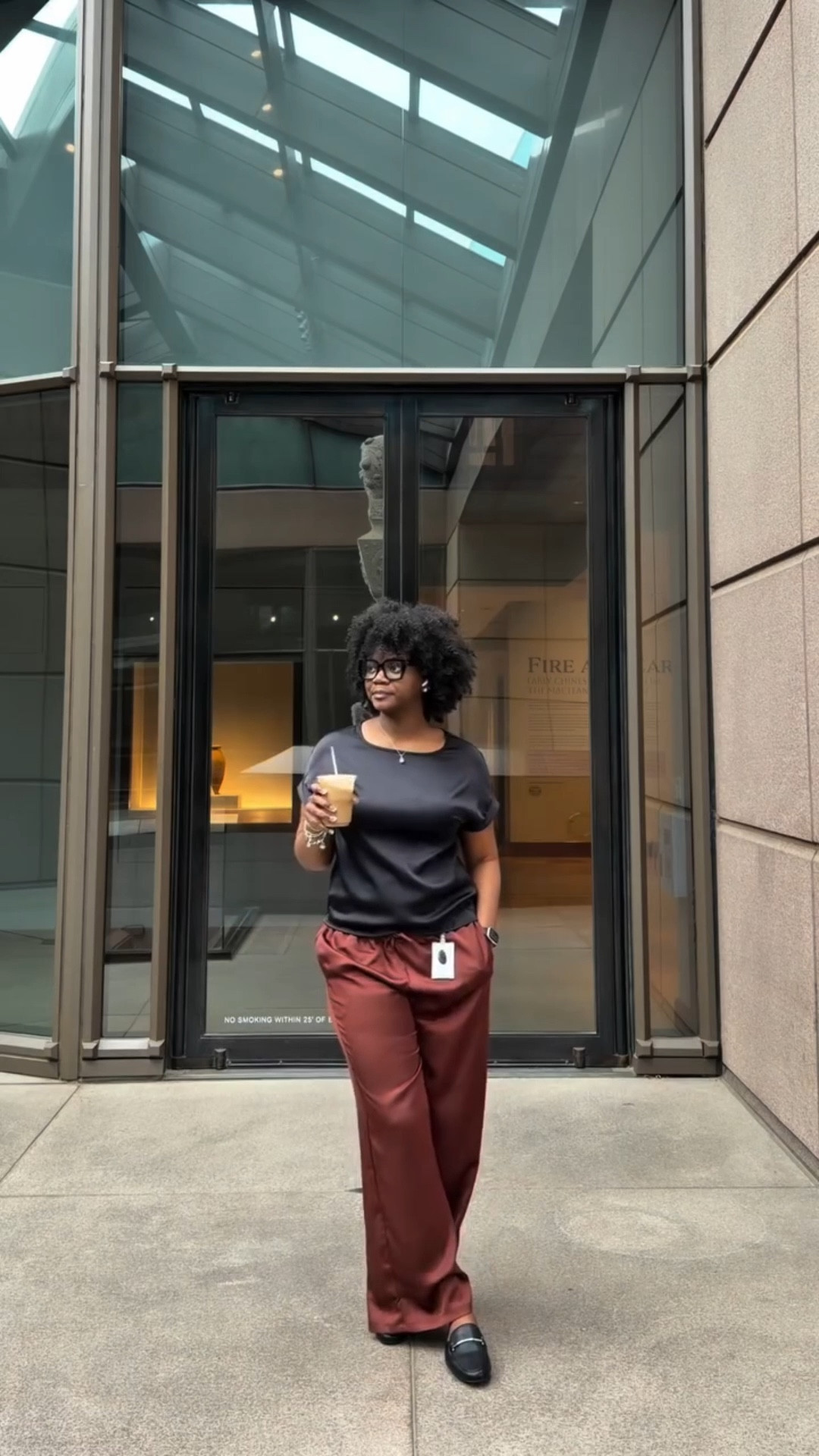 Office outfit of the day 💻

Comment OFFICE for outfit links 🔗 

#corporategirlie #ootd #postpartum #workingmom #dallasinfluencer 
@amazonessentials @amazonfinds @shop.ltk