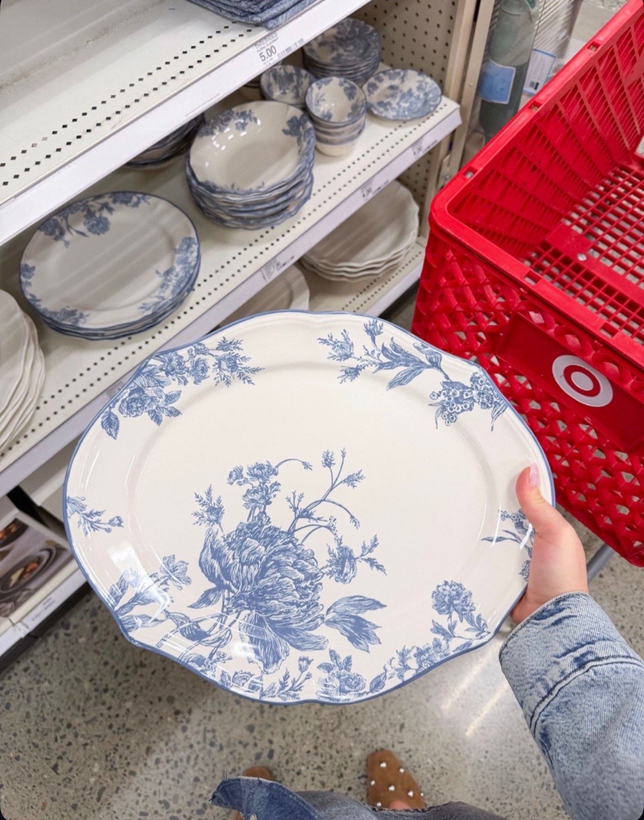 Two prints, one cohesive table for your next dinner party! Bowls, plates, platters... everything layers so effortlessly! 


#Target #TargetFinds #Threshold #DinnerParty  

 #LTKHome