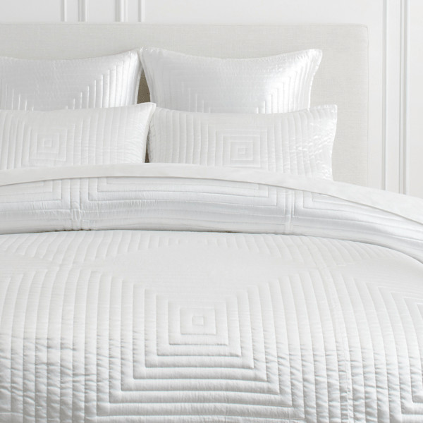 Ares Bedding - Pearl | Z Gallerie