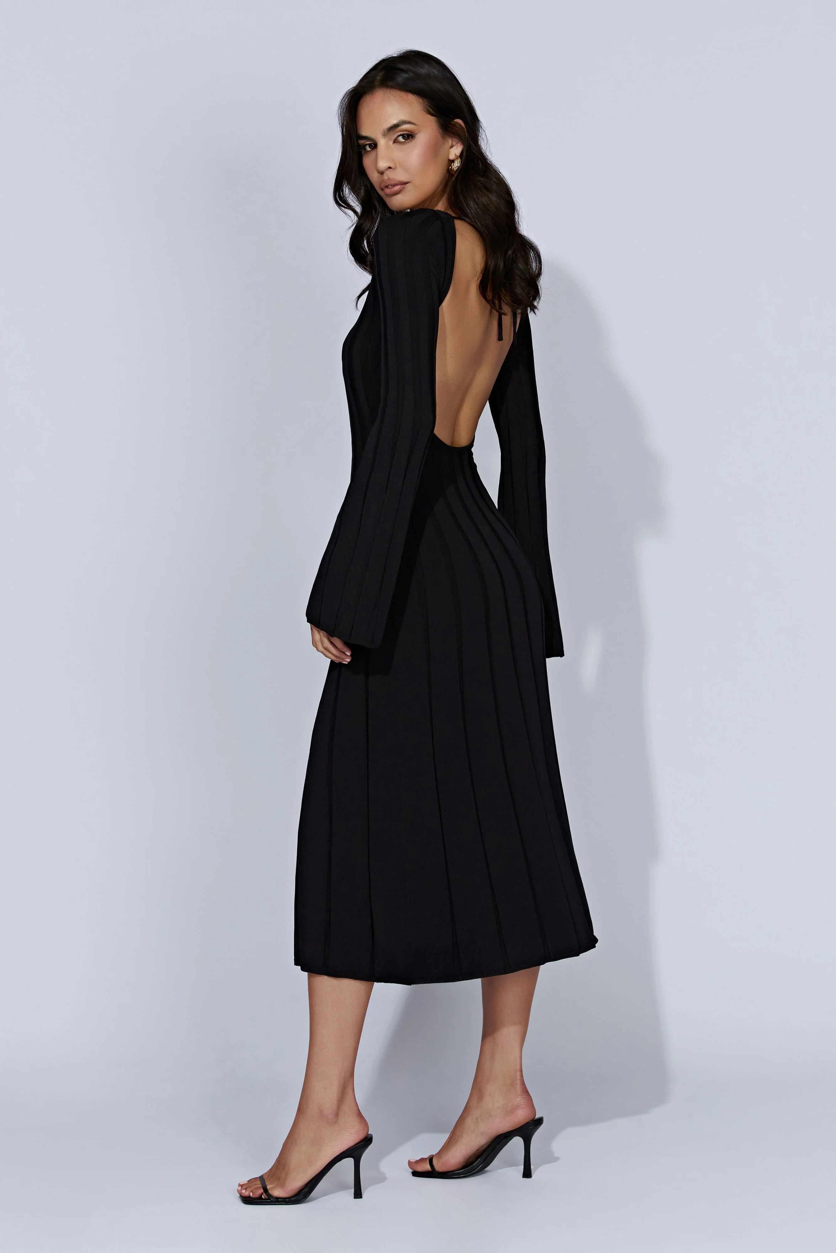 Juniper Flare Sleeve Knit Midi Dress - Black | MESHKI US