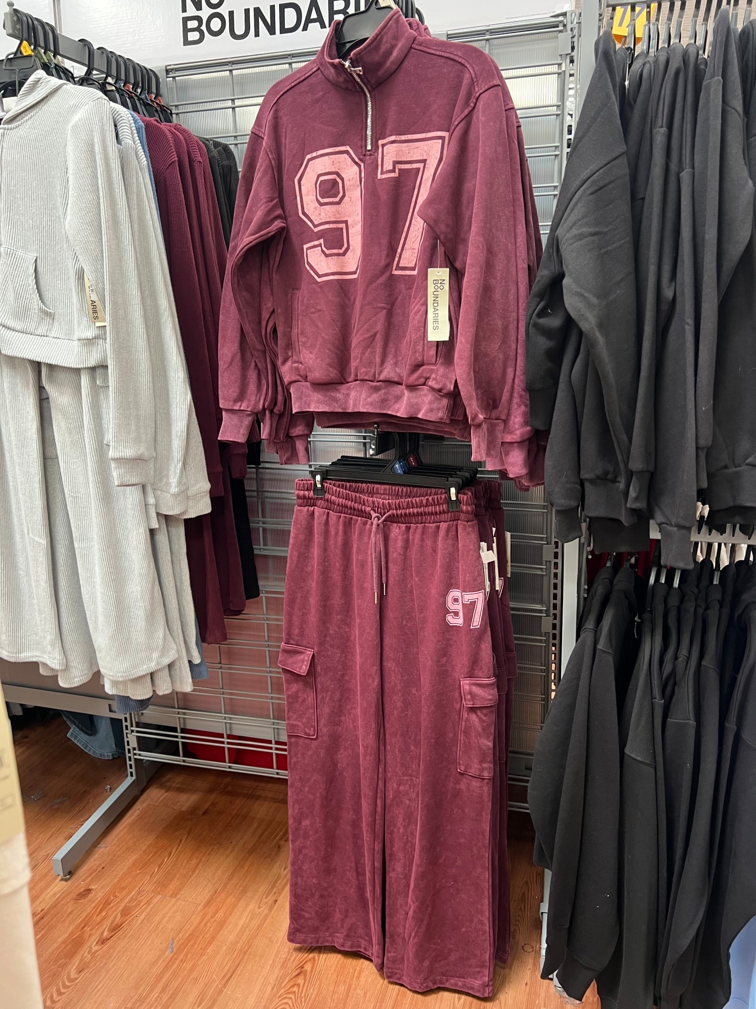 Just a fan of this whole set from Walmart 

#LTKStyleTip #LTKFindsUnder50 #LTKSeasonal