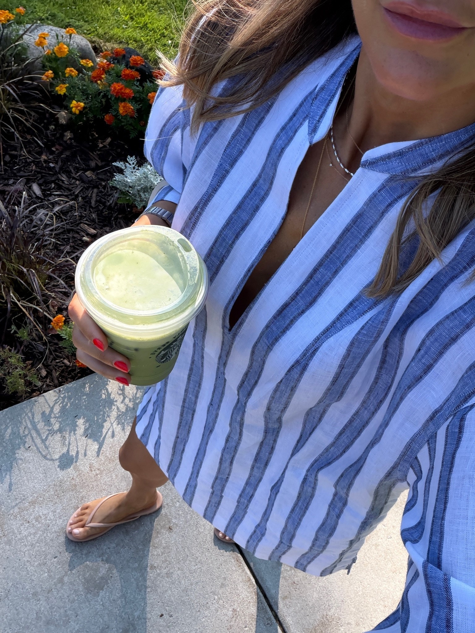 Breakfast outfit linen tunic xs 
Tkees

#LTKootd #LTKSeasonal #LTKdayinmylife