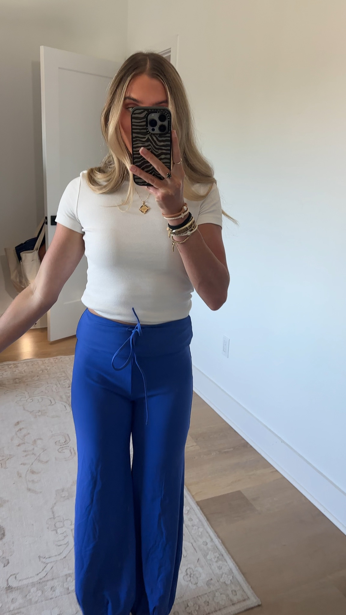 Amazon size small MOOSLOVER Women Wide Leg Yoga Pants Bubble Hem Fold Over Leggings Pants
Flattering High waisted balloon yoga pants with foldover waist and drawstring, in butter soft stretch for workouts and dance

#LTKootd #LTKActive #LTKfitnessgoals