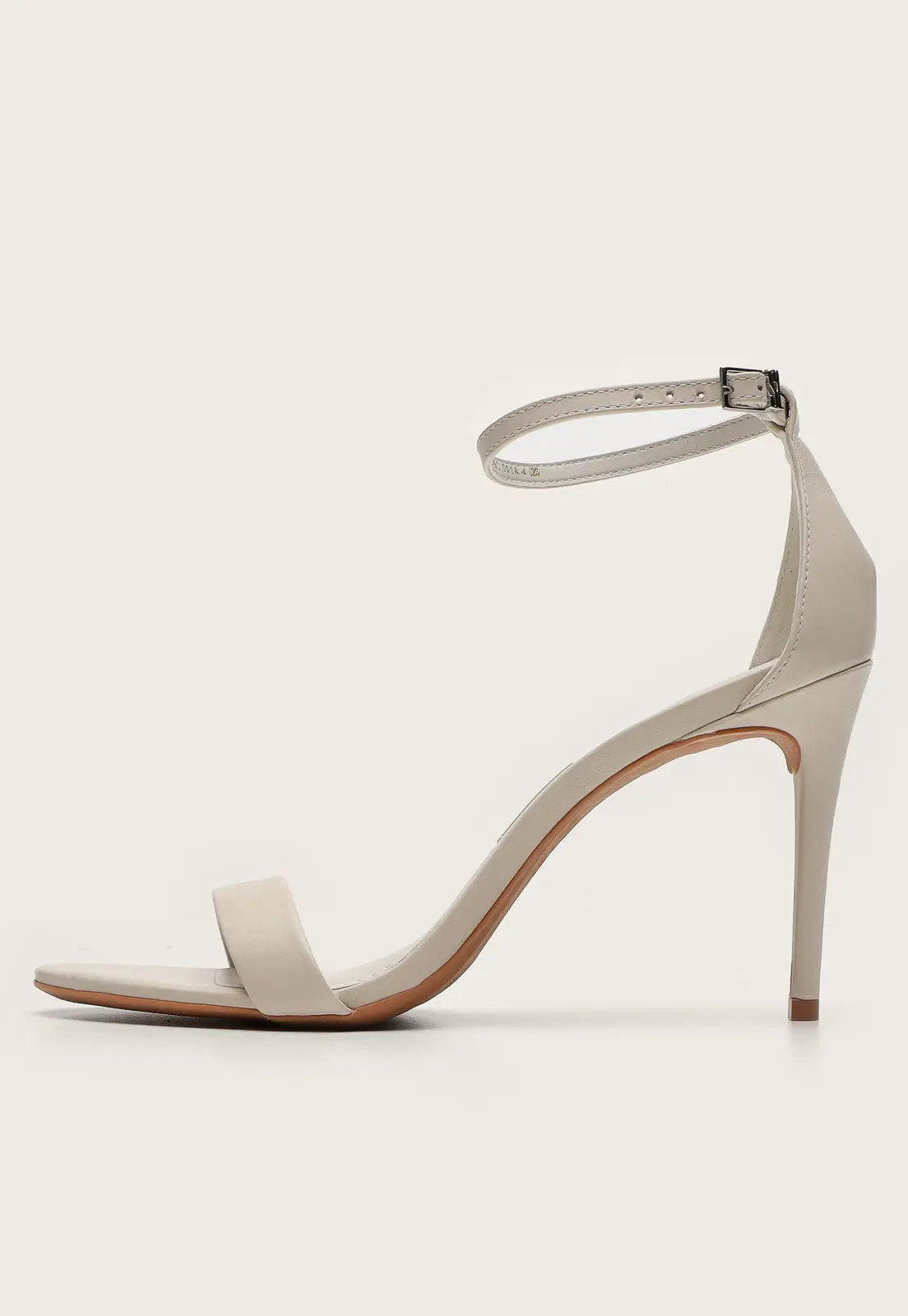 Sandália Santa Lolla Lisa Branca | Dafiti (BR)