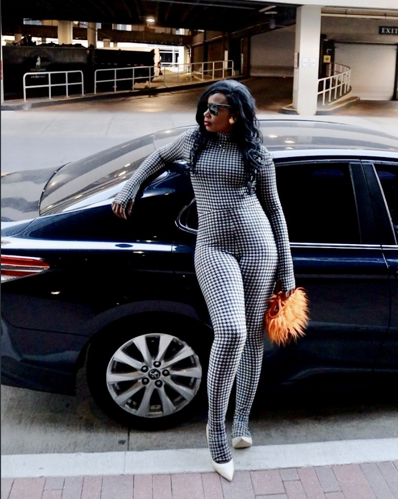 A lil commotion for this Norma kamali set. Would make a nice Valentine’s Day outfit, don’t you think?

#LTKOver40 #LTKootd #LTKValentine