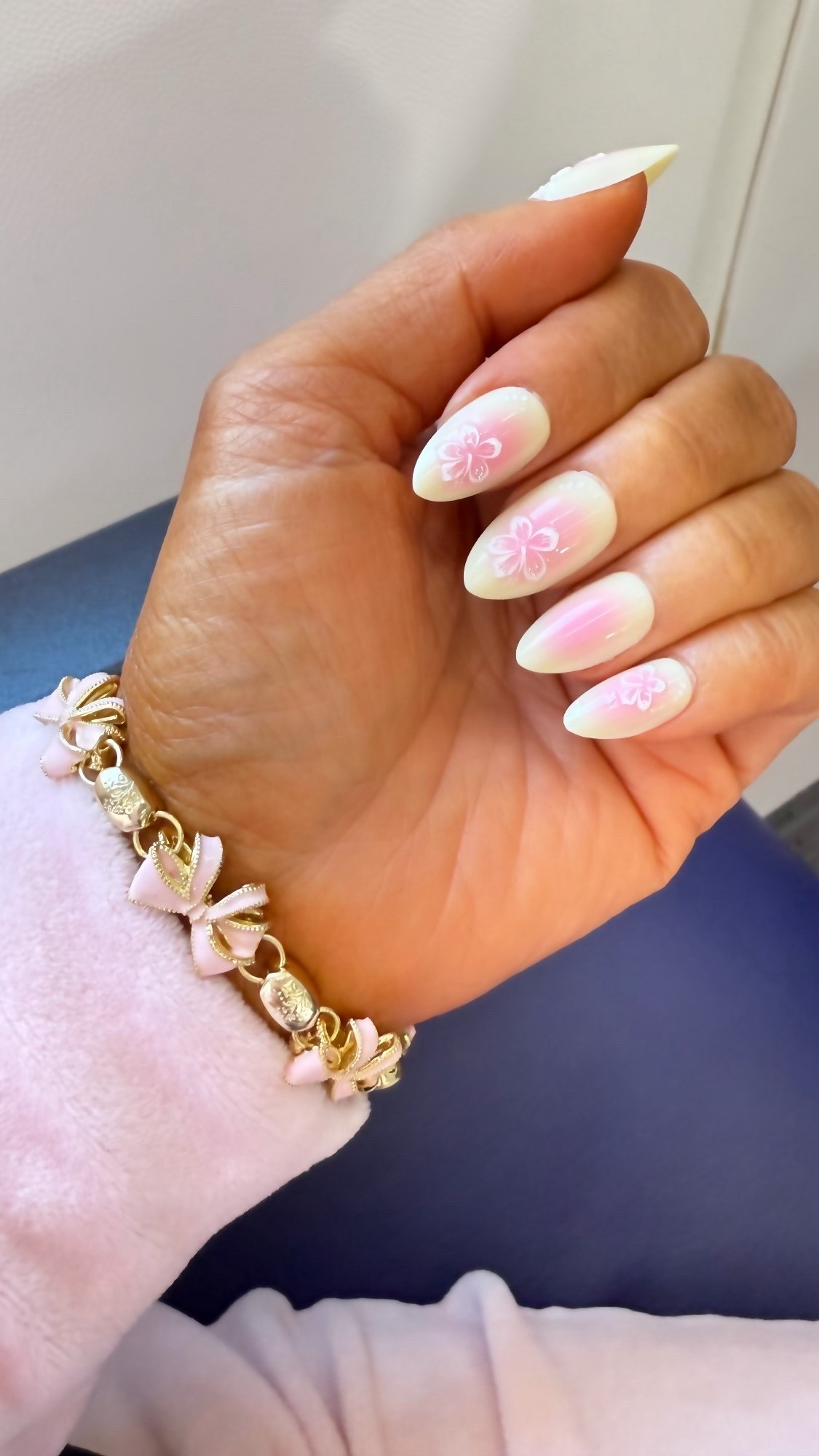 bow bracelet 

#LTKBeauty #LTKSaleAlert #LTKFindsUnder50