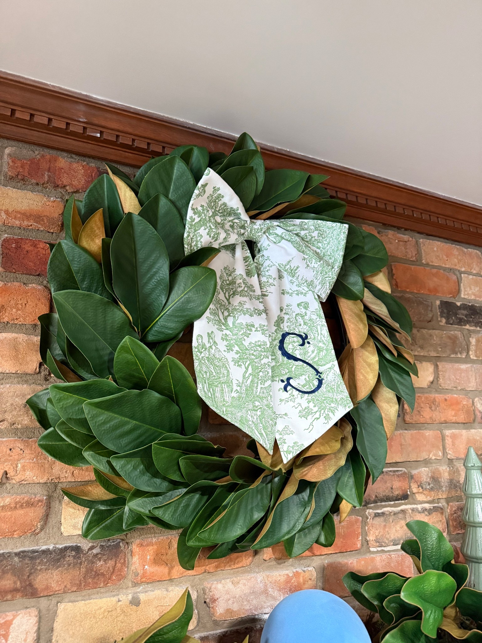 the prettiest bow for wreaths and other home decor! 

#LTKHome #LTKHoliday