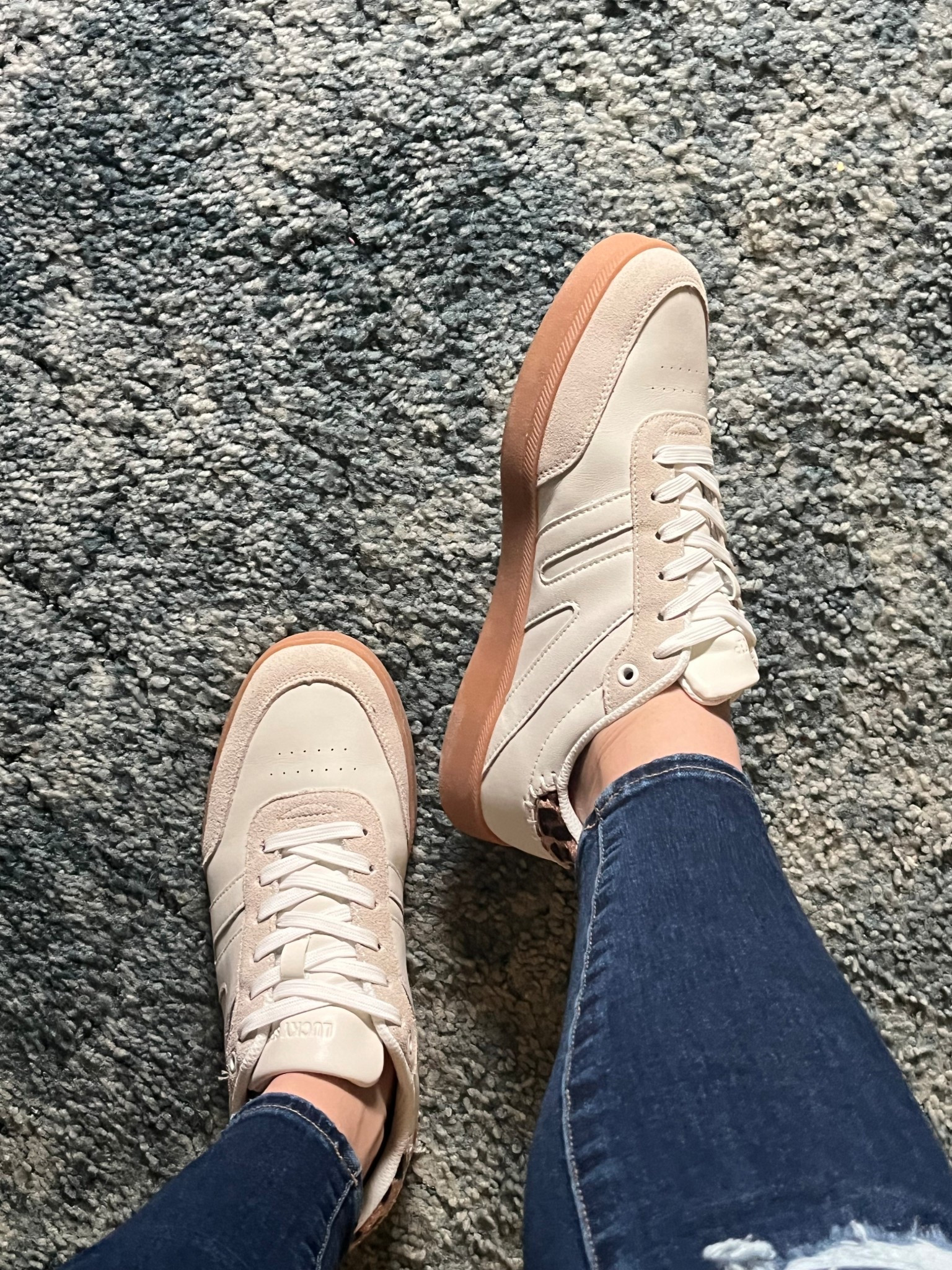 White Sneakers | Amazon Finds | OOTD | Shoe Haul

#LTKgrwm #LTKTall #LTKootd