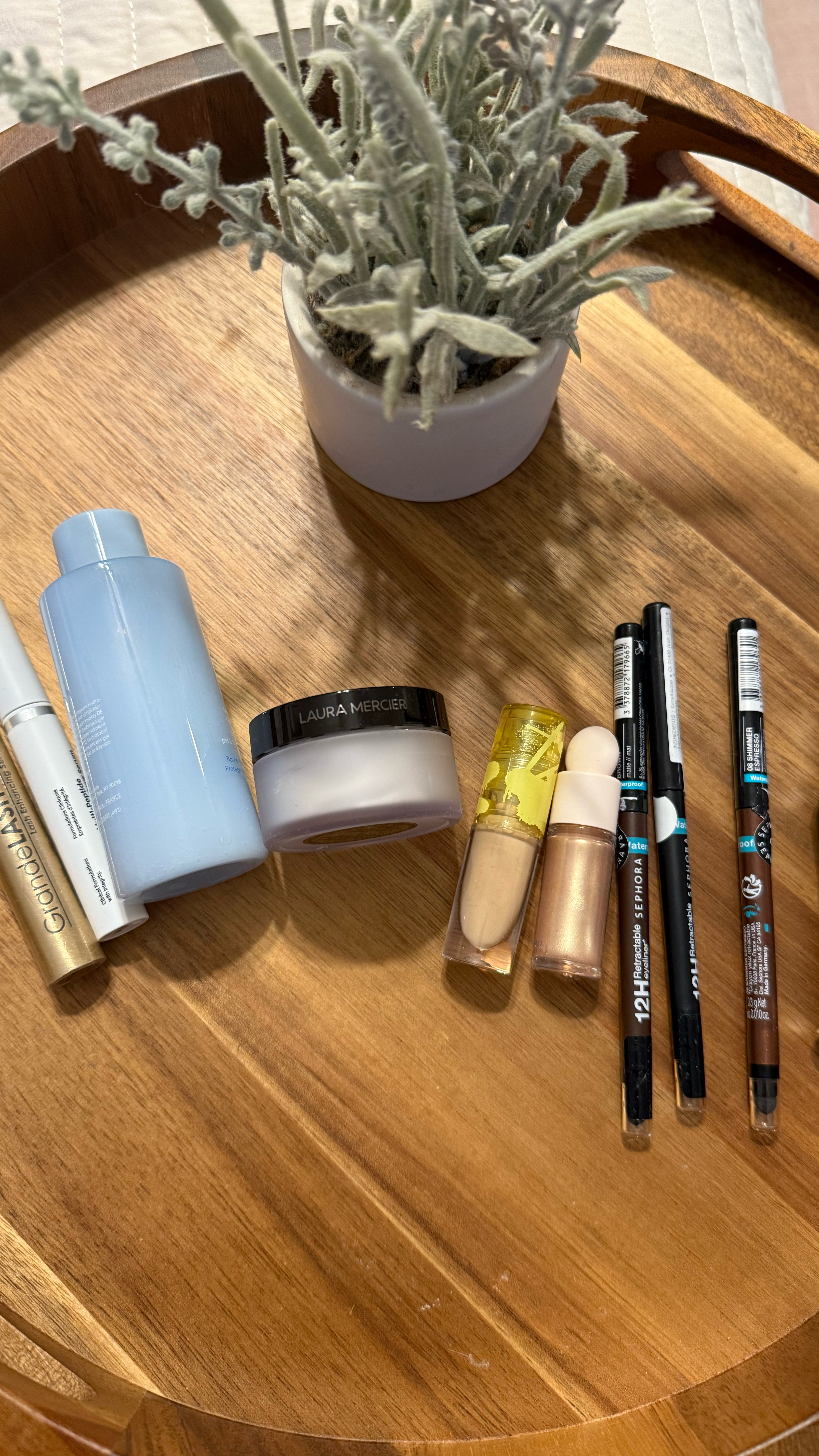 Restocks and new products to me!

#LTKBeauty #LTKWatchNow #LTKStyleTip