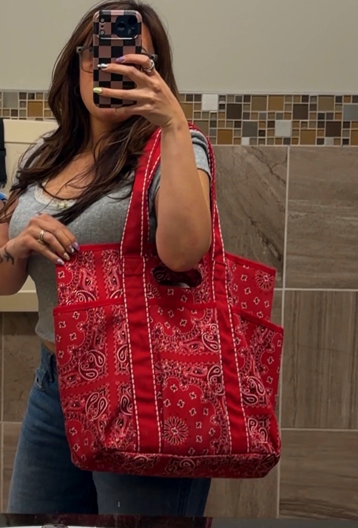 Cutest summer tote! #walmartfinds #walmartfashion #walmart #summerstyle

#LTKmomlife #LTKMothersDay #LTKSaleAlert