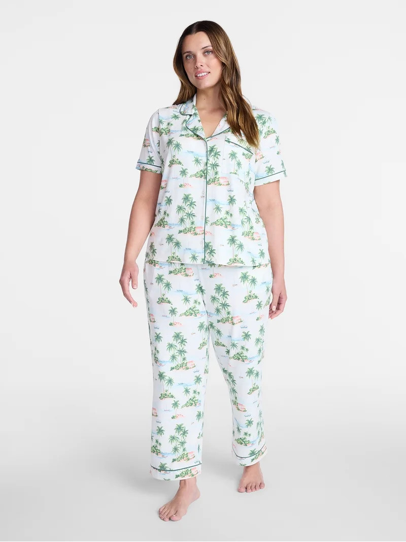 Joyspun Women's Dreamy Soft Collection Notch Knit Top and Capri Pants Pajama Set, 2-Piece, Sizes ... | Walmart (US)
