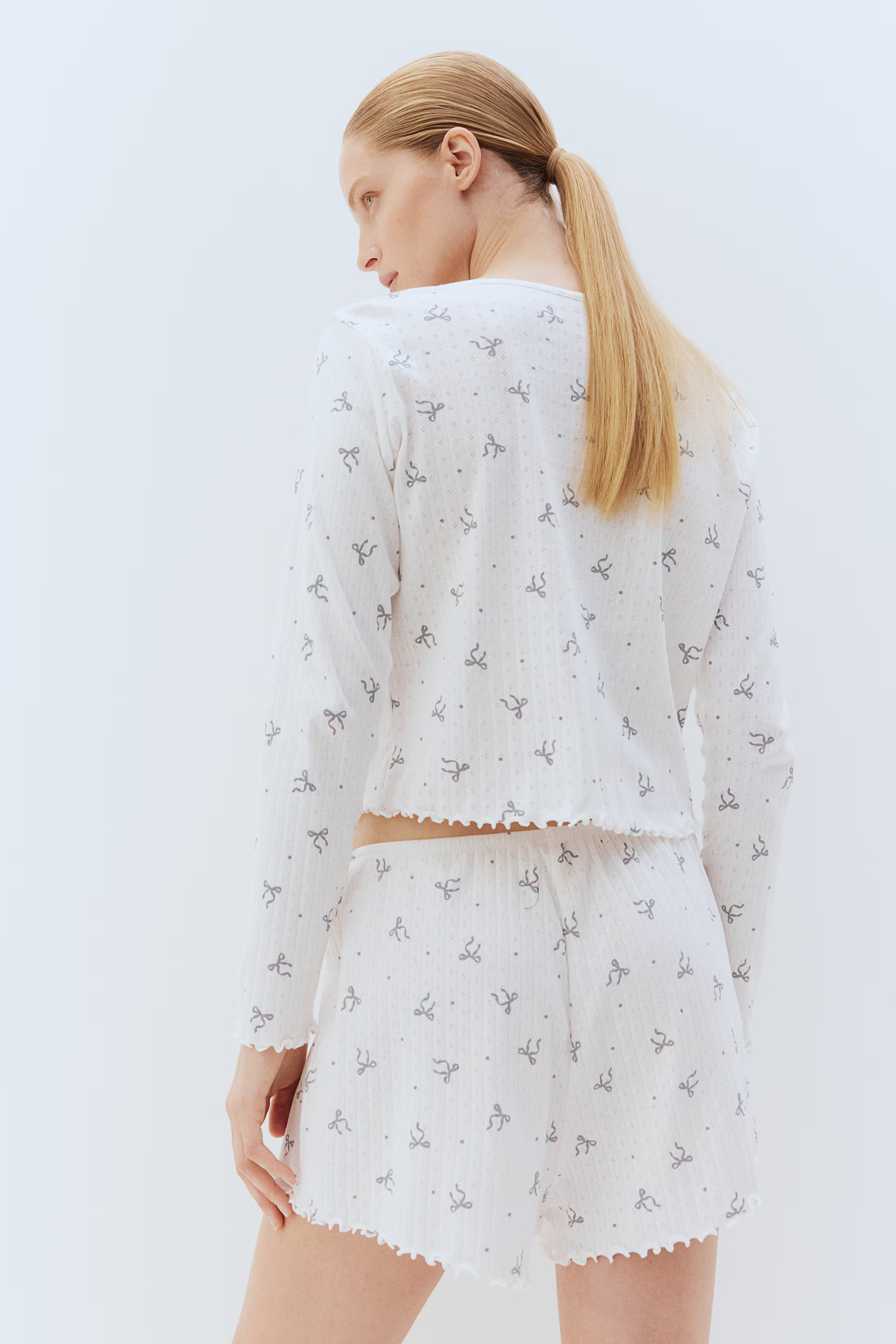 Pointelle Pajamas - V-neck - Long sleeve - White/bows - Ladies | H&M US | H&M (US + CA)