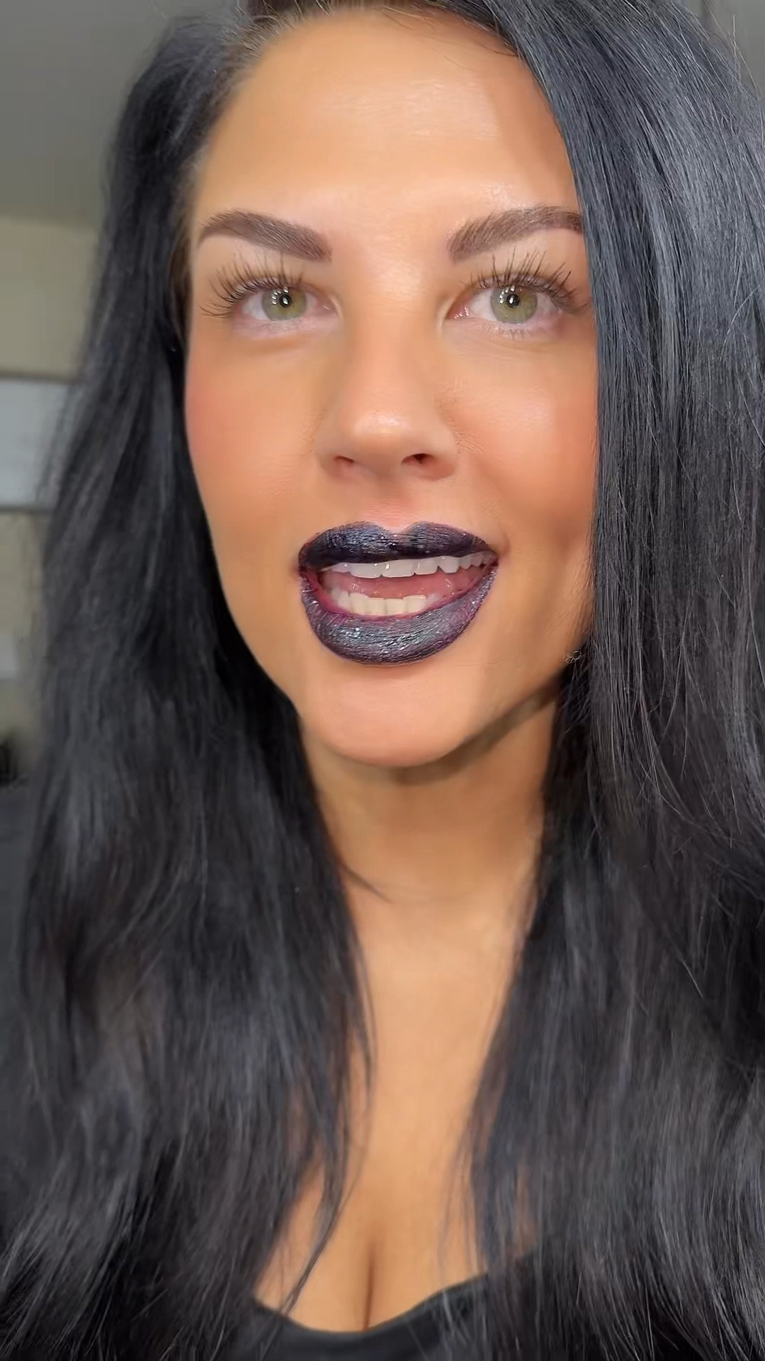 Limited Edition 🖤 

#LTKBeauty #LTKOver40 #LTKHoliday