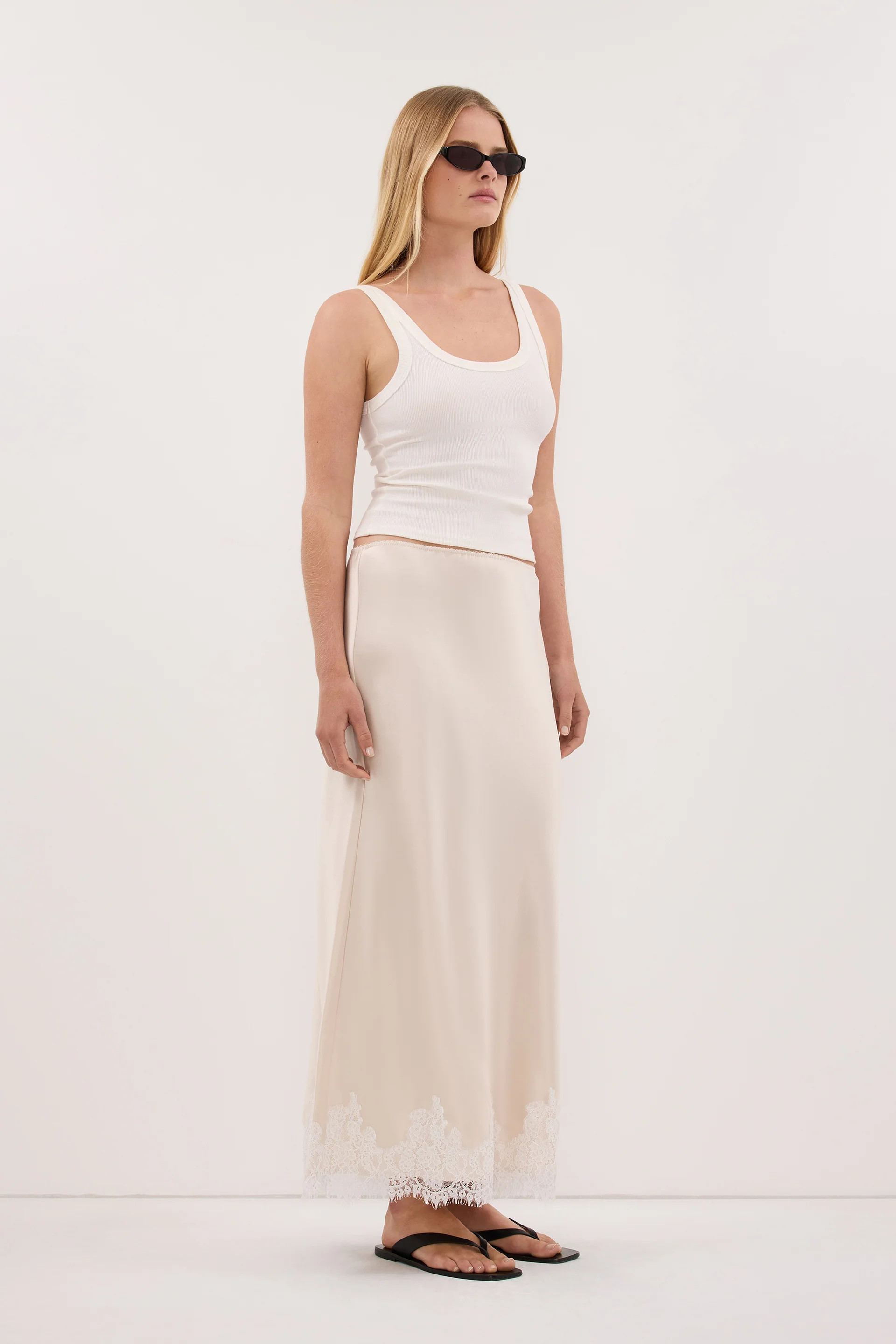 SELENE OYSTER SATIN MIDI SKIRT | DISSH