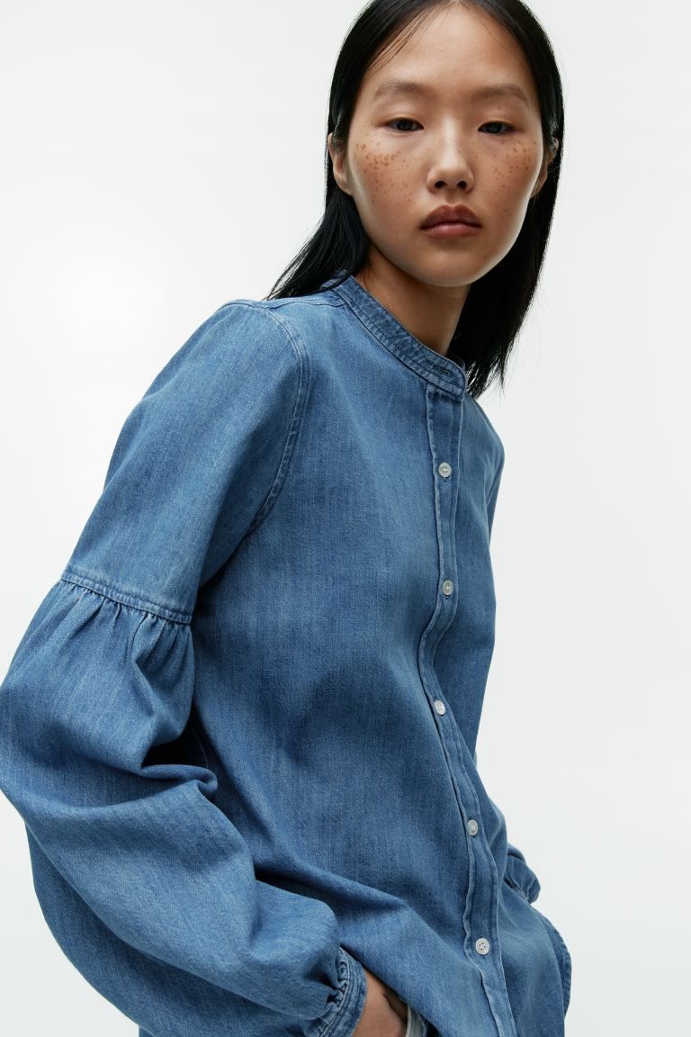 Denim blouse met pofmouwen | H&M (DE, AT, CH, NL, FI)