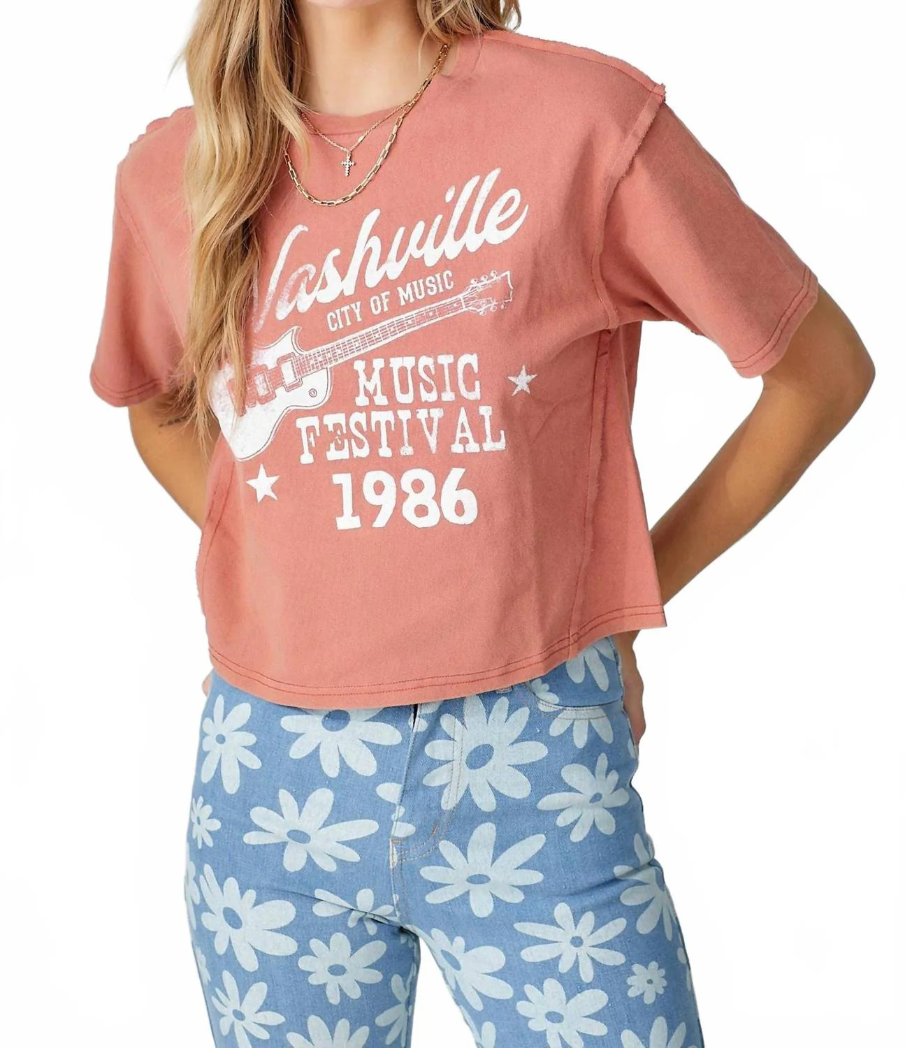 Nashville Music Fest Cropped Tee In Salmon | Shop Simon