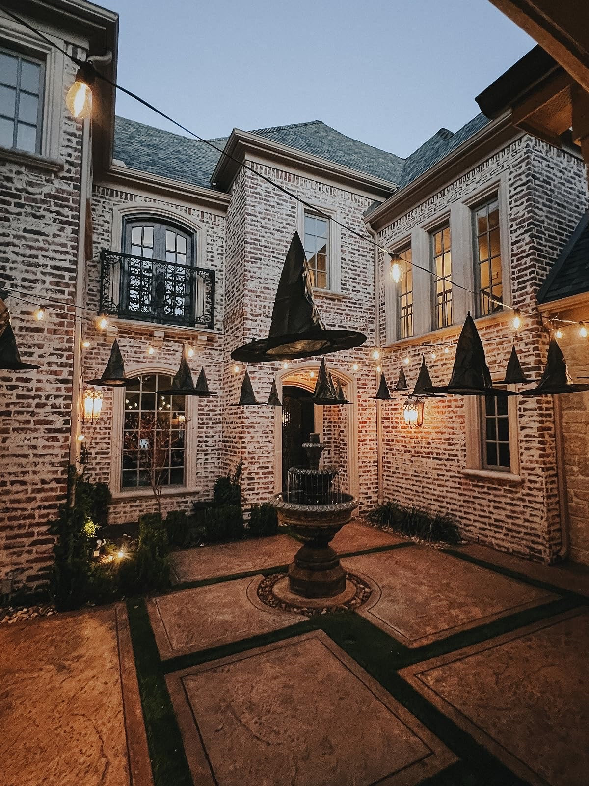 A little spooky, a little cozy 🎃🕯️ Sharing some Halloween decor finds that make it easy to add a festive touch to your home without going overboard. 👻🖤

#LTKSeasonal #LTKHome