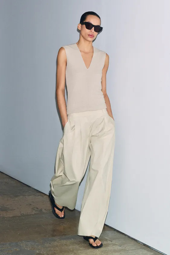 RIBBED V-NECK TOP | Zara UK