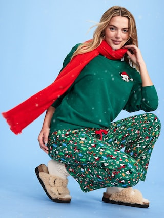 Old Navy x Disney Mid-Rise Printed Flannel Pajama Pants for Women | Old Navy (US)