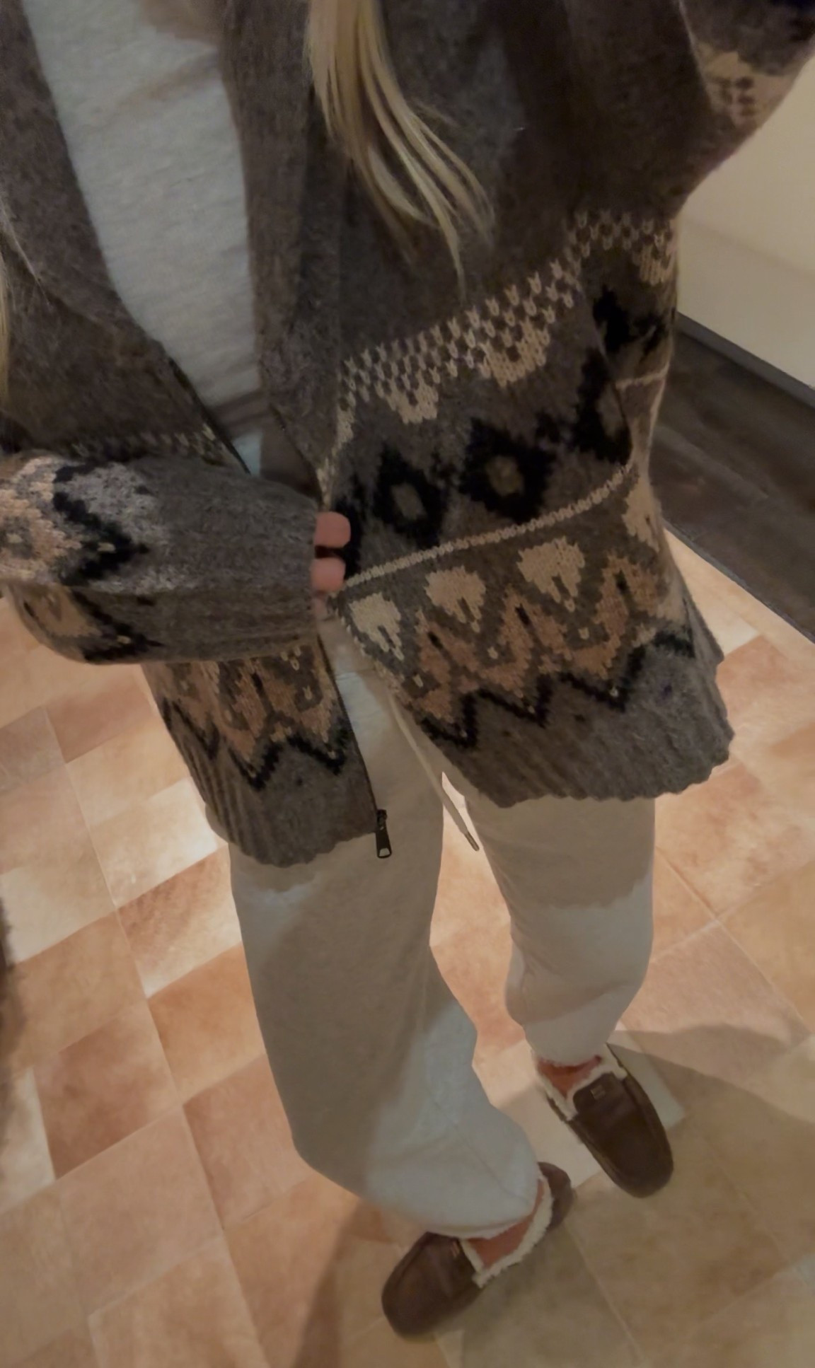 Wearing size small in everything true size in shoes! #kathleenpost

Fall transition, athleisure, travel outfit, school drop off, airport look

#LTKSeasonal #LTKStyleTip