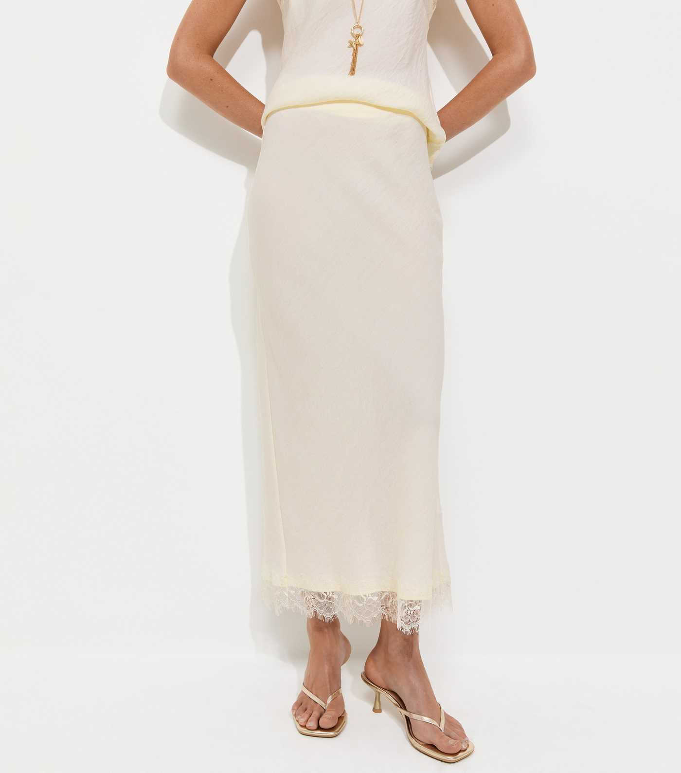 Cream Textured Lace Trim Midi Skirt | New Look | New Look (UK)