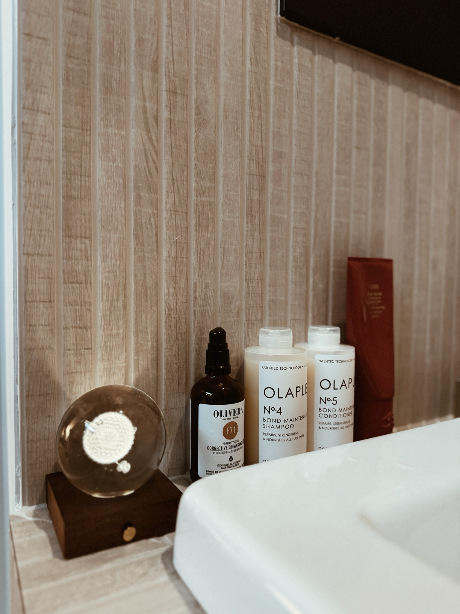 Hair must haves ✨

#LTKBeauty #LTKMostLoved