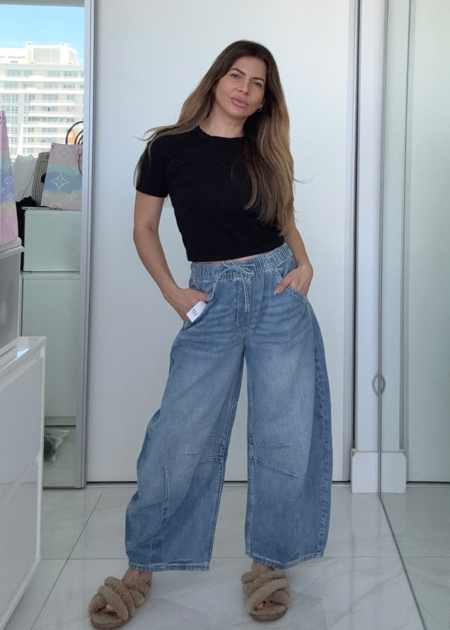 These are sooo comfy! Runs large, I’m wearing XS.

#LTKFindsUnder100 #LTKPetite #LTKU