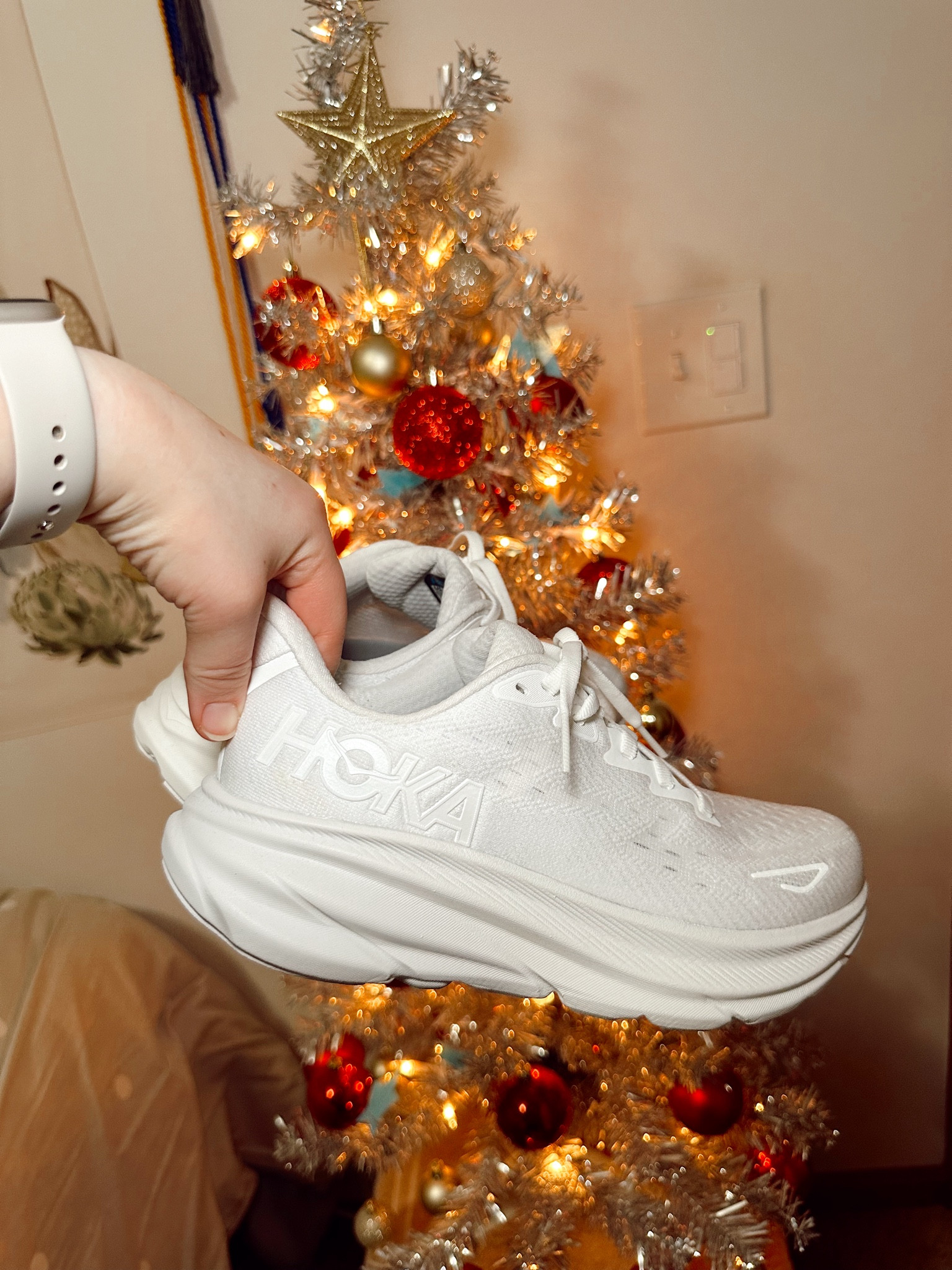 Favorite comfortable shoes love my Hokas 🩷

#LTKfitness #LTKGiftGuide #LTKMostLoved