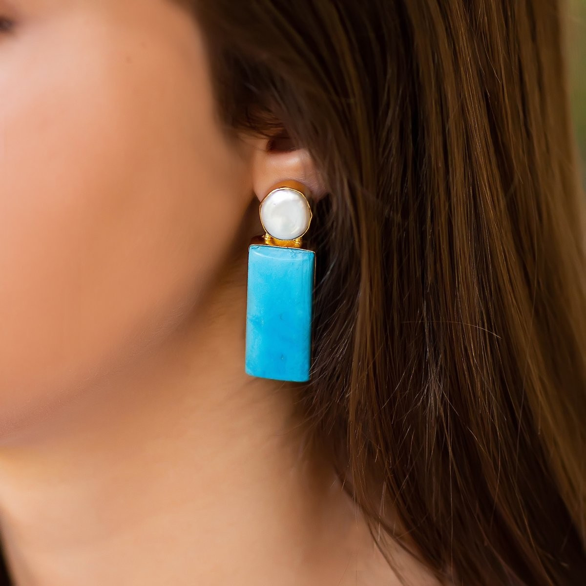 Pearl + Rectangle Turquoise
	
		$0.00 
		$68.00
	
	$68.00

	

								DETAILS: 
pearls, genuine... | Vivian Drew