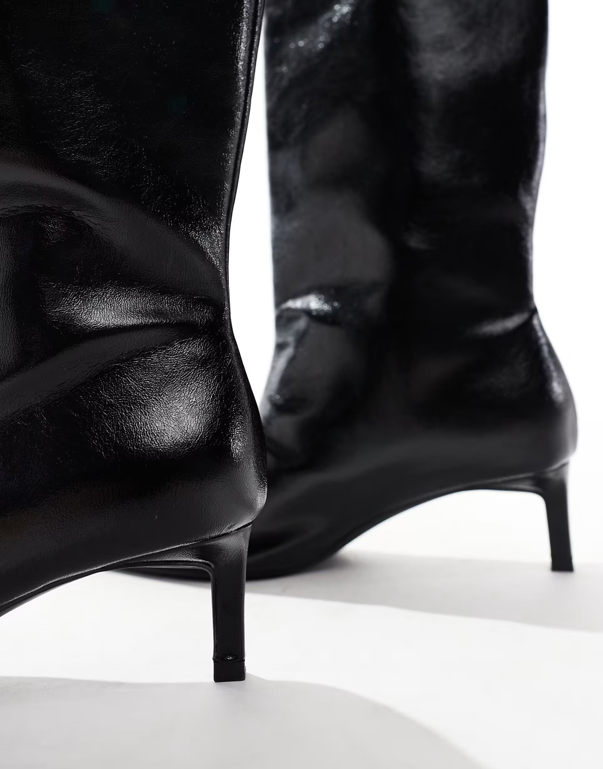 Pull&Bear kitten heel knee high boots in black | ASOS (Global)