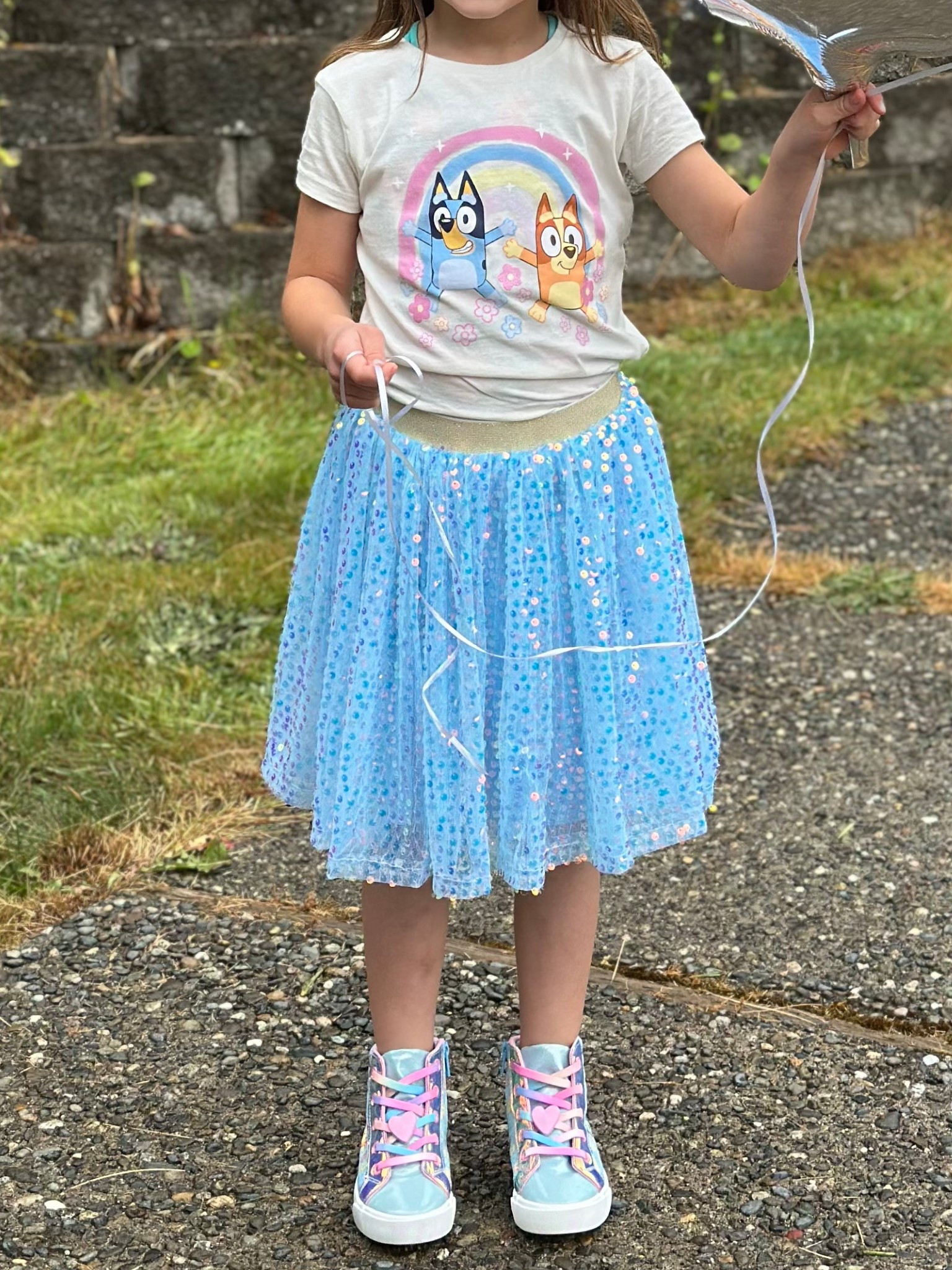 The cutest little Bluey birthday outfit!!! 🩵🩵🩵
#bluey #birthday #kids #kidsfashion #girlsfashion #blueyoutfit #like #comment #save #share #follow 

#LTKKids #LTKParties #LTKFamily