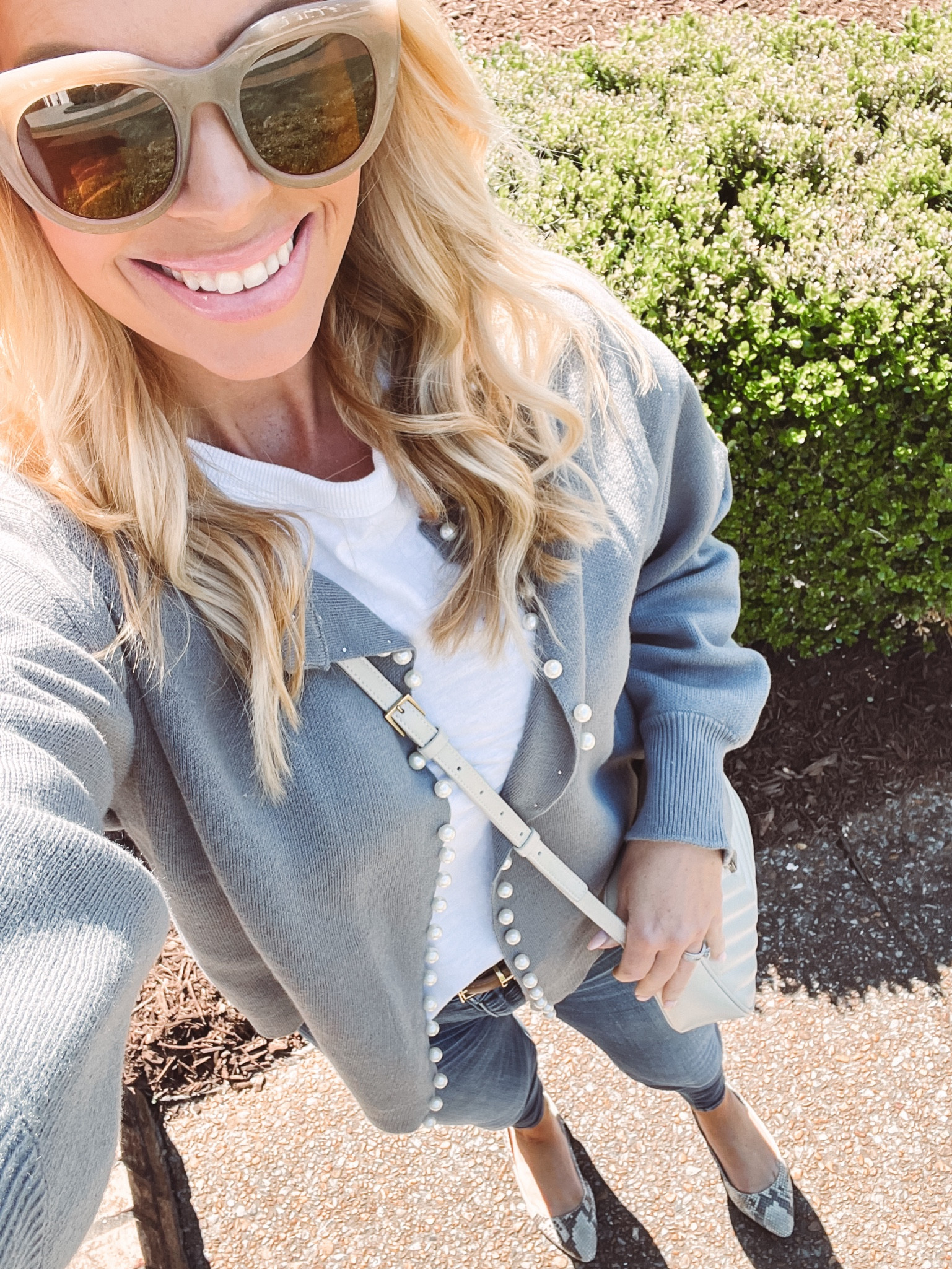 Spring #OOTD



#LTKSeasonal #LTKfindsunder100 #LTKfindsunder50