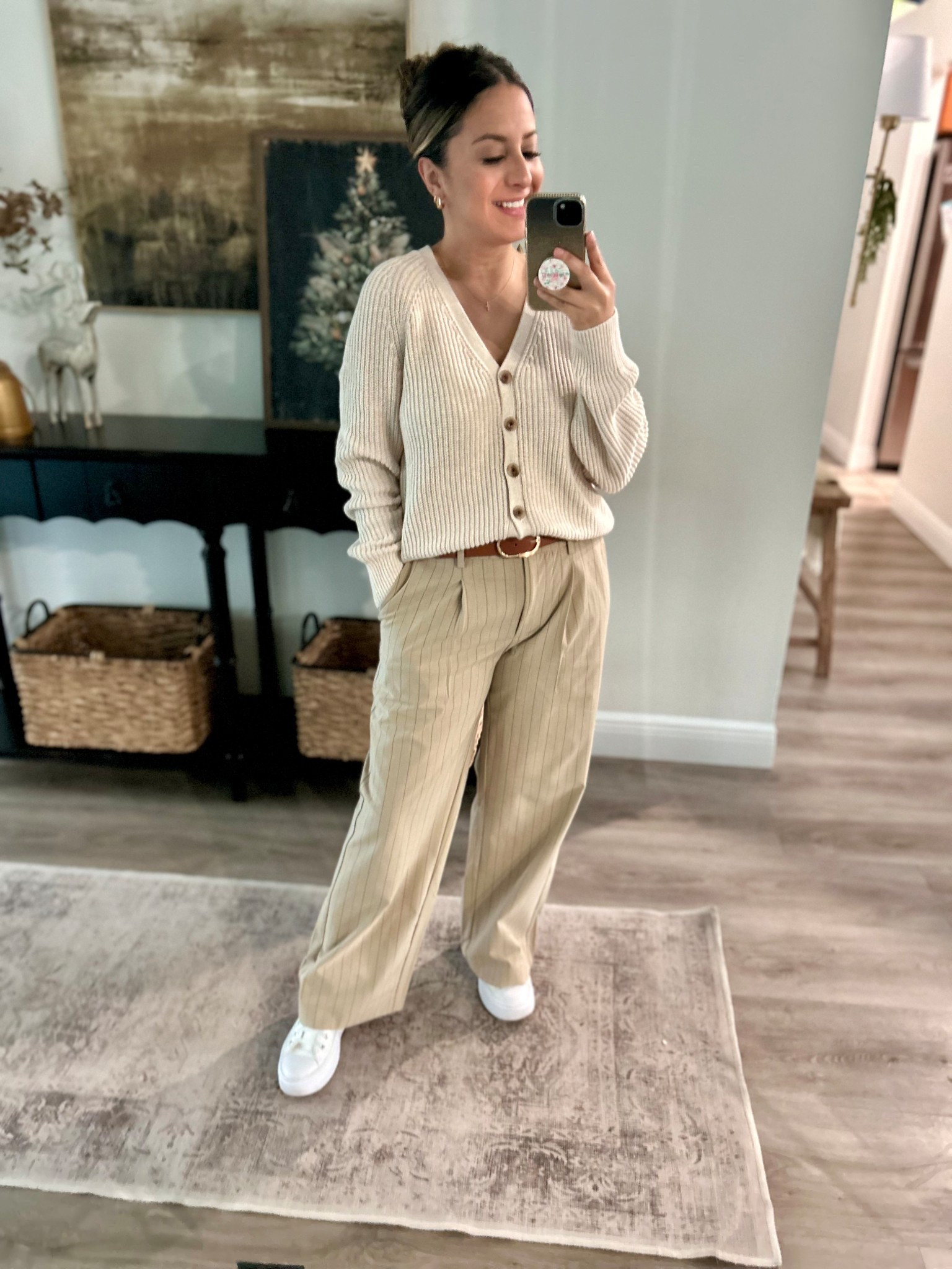 Happy Monday! Today’s workwear - casual vibes for the office. Wearing a small/top and 4 short bottoms. 

#LTKPetite #LTKOver40 #LTKWorkwear