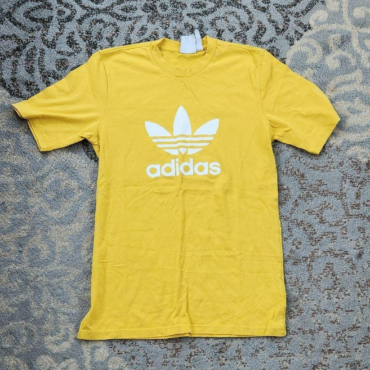 Adidas Men's T-shirt - Yellow/White - S | Depop US