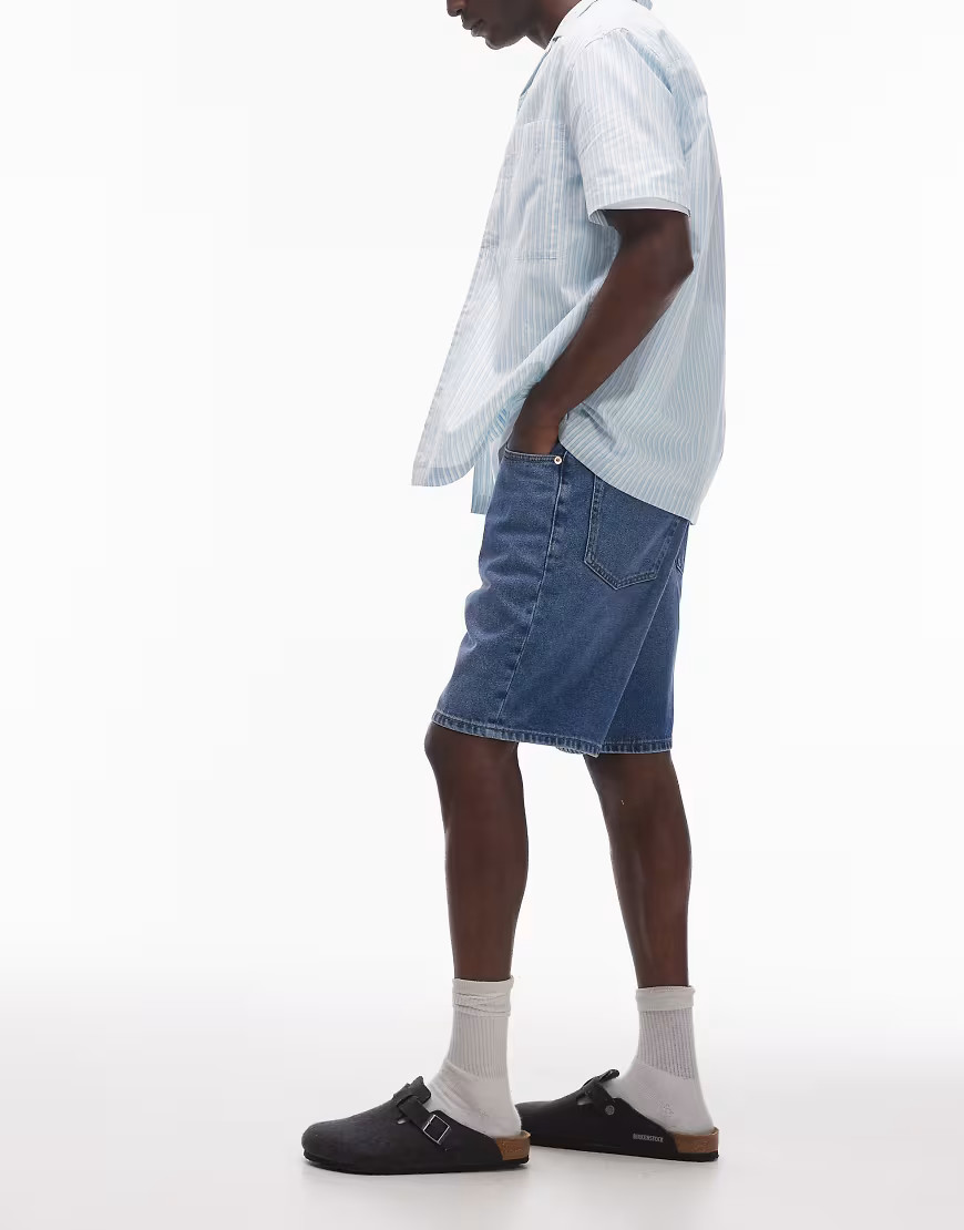 ONLY & SONS fade loose fit denim shorts in mid blue wash | ASOS (Global)