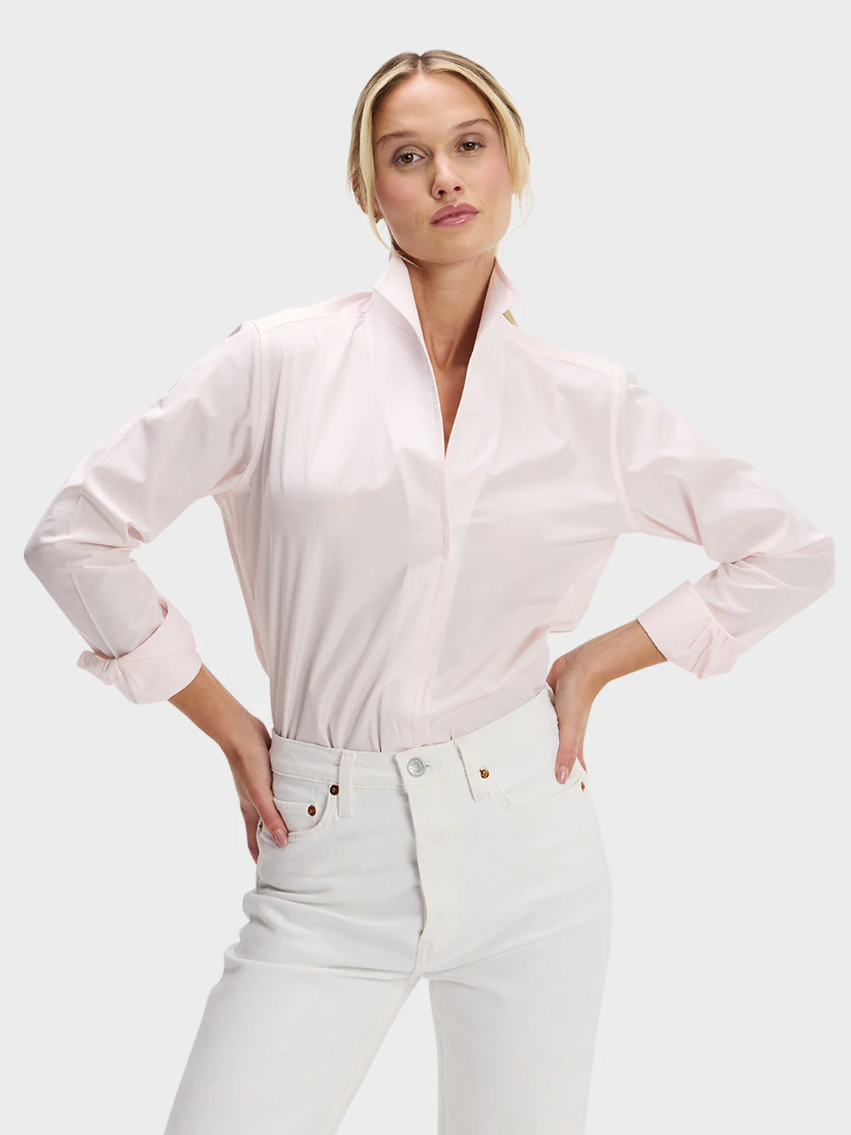 SIGNATURE: A TOUCH OF PINK | Sarah Alexandra