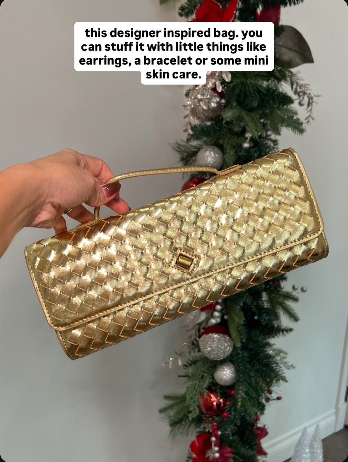 Love this bag! So chic and perfect gift idea for the girl who has it all 

#LTKGiftGuide #LTKFindsUnder50 #LTKHoliday