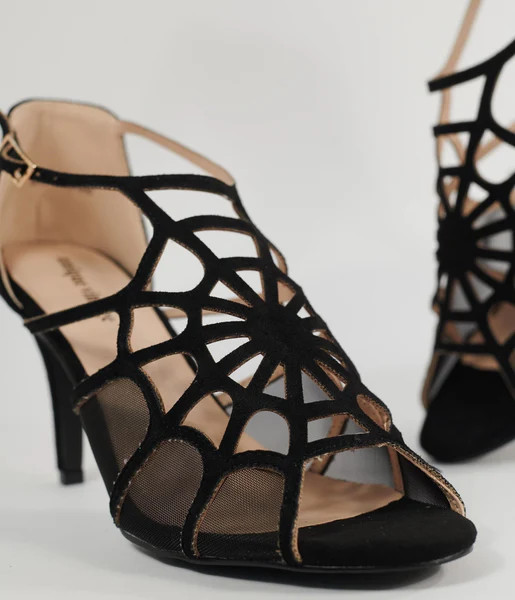 Unique Vintage 1940s  Black Spider Web Heels | UniqueVintage