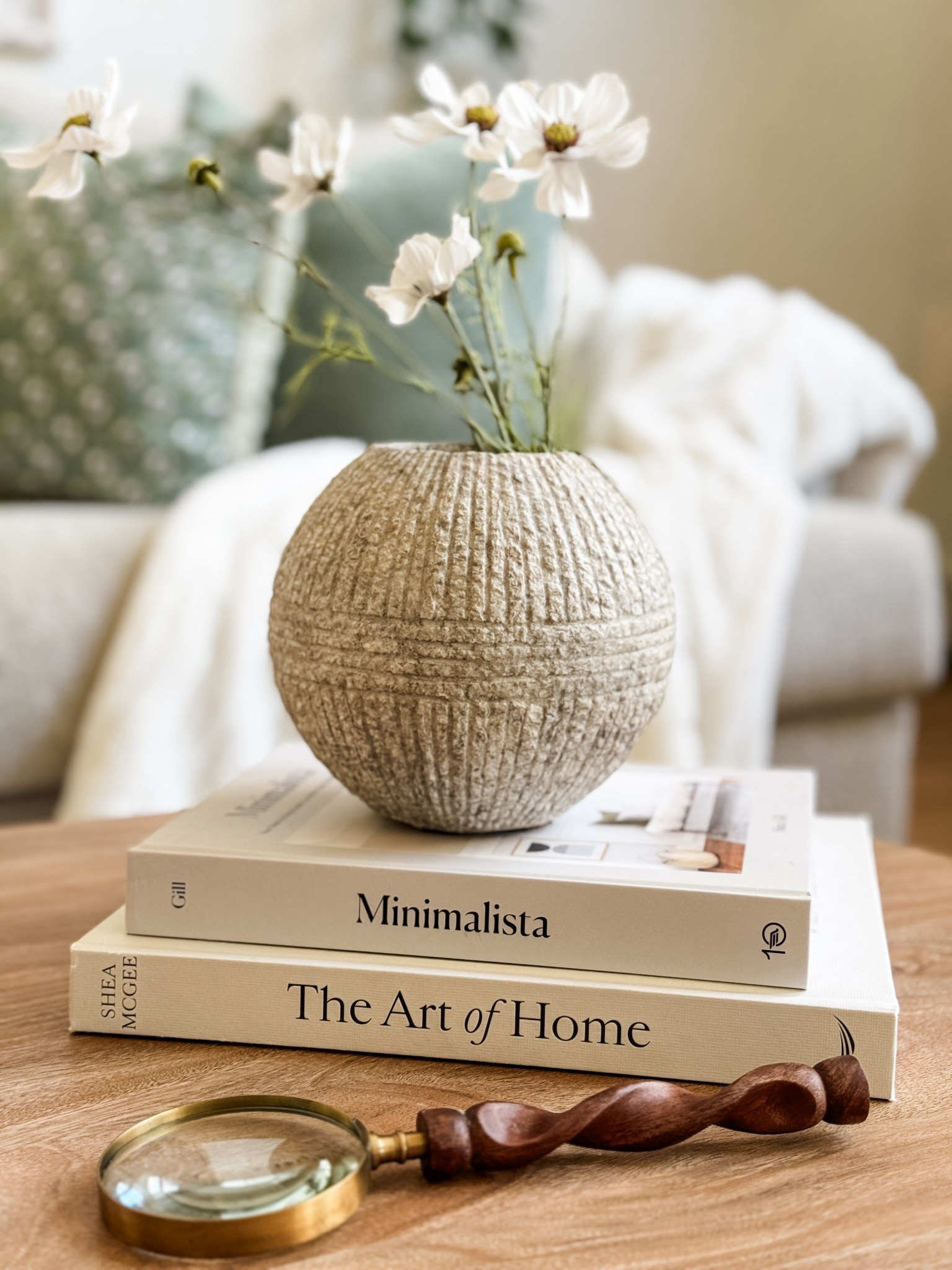 Coffee table spring decor 

#LTKHome #LTKSeasonal