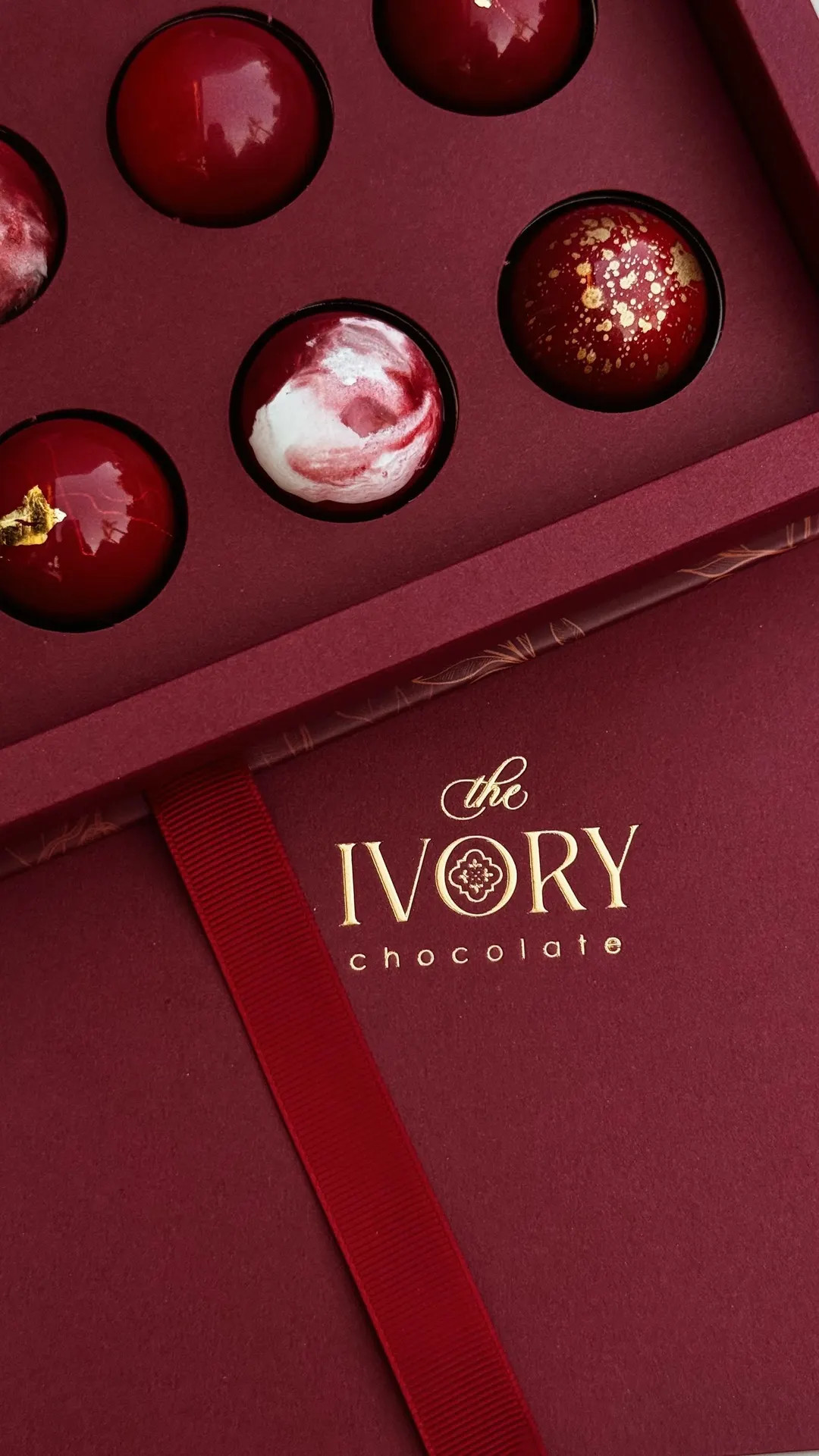 A Box of Handmade Chocolate Truffles, Bonbons Gift Box, Chocolate Favors, Assorted Milk and Dark ... | Etsy (US)