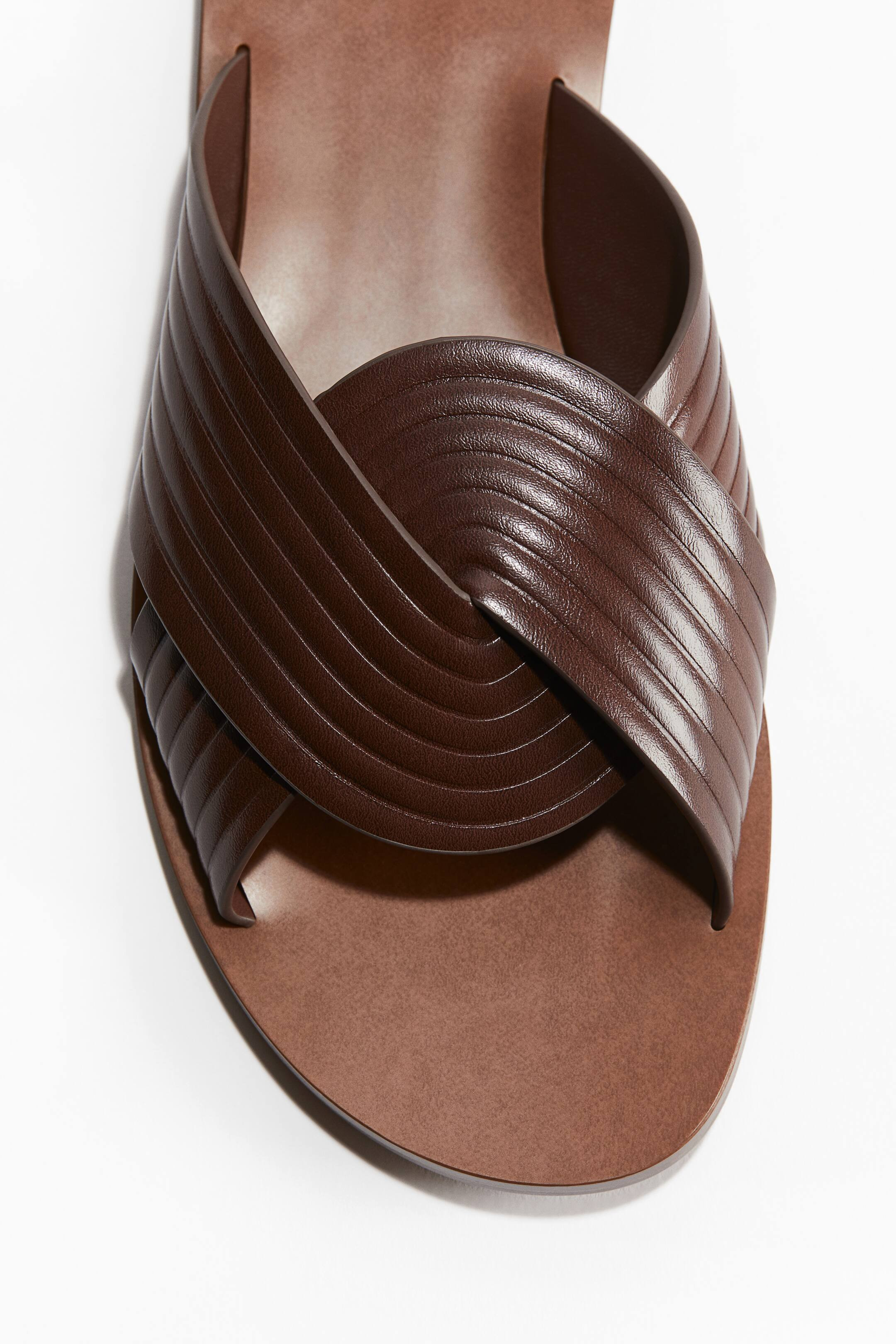 Fluted-Strap Sandals - Dark brown - Ladies | H&M CA | H&M (US + CA)