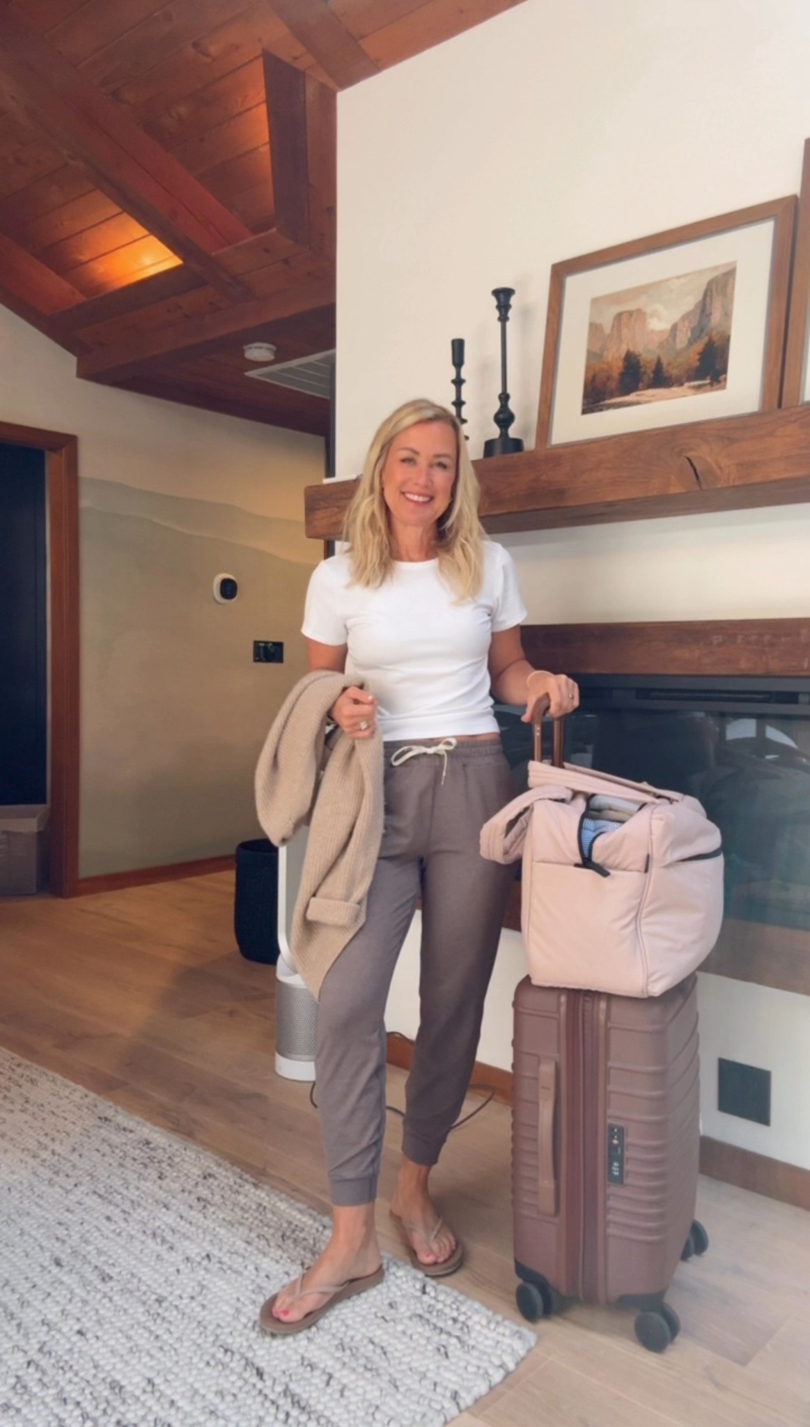 Road tripping today 🚗 hard to beat the comfy factor of Vuori performance joggers!

I’m in a small in the top & joggers 

#LTKTravel #LTKOver40 #LTKActive