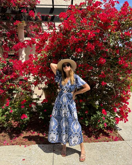 The prettiest blue spring dress #beyondbyvera #springdress #vacationoutfit #floridastyle l

#LTKstyletip #LTKGiftGuide #LTKshoecrush